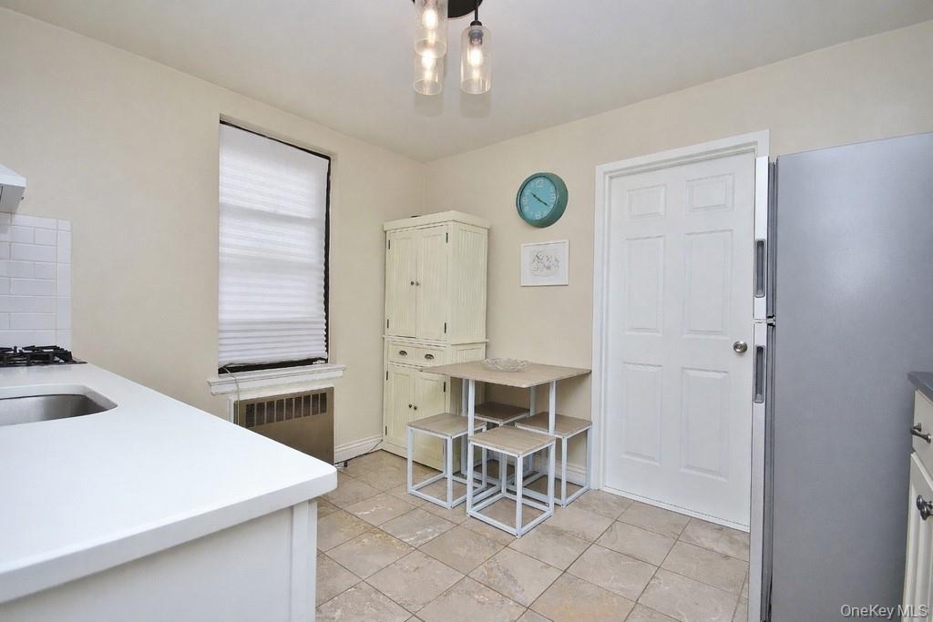 95 Sedgewick Avenue, Unit 4E photo 2