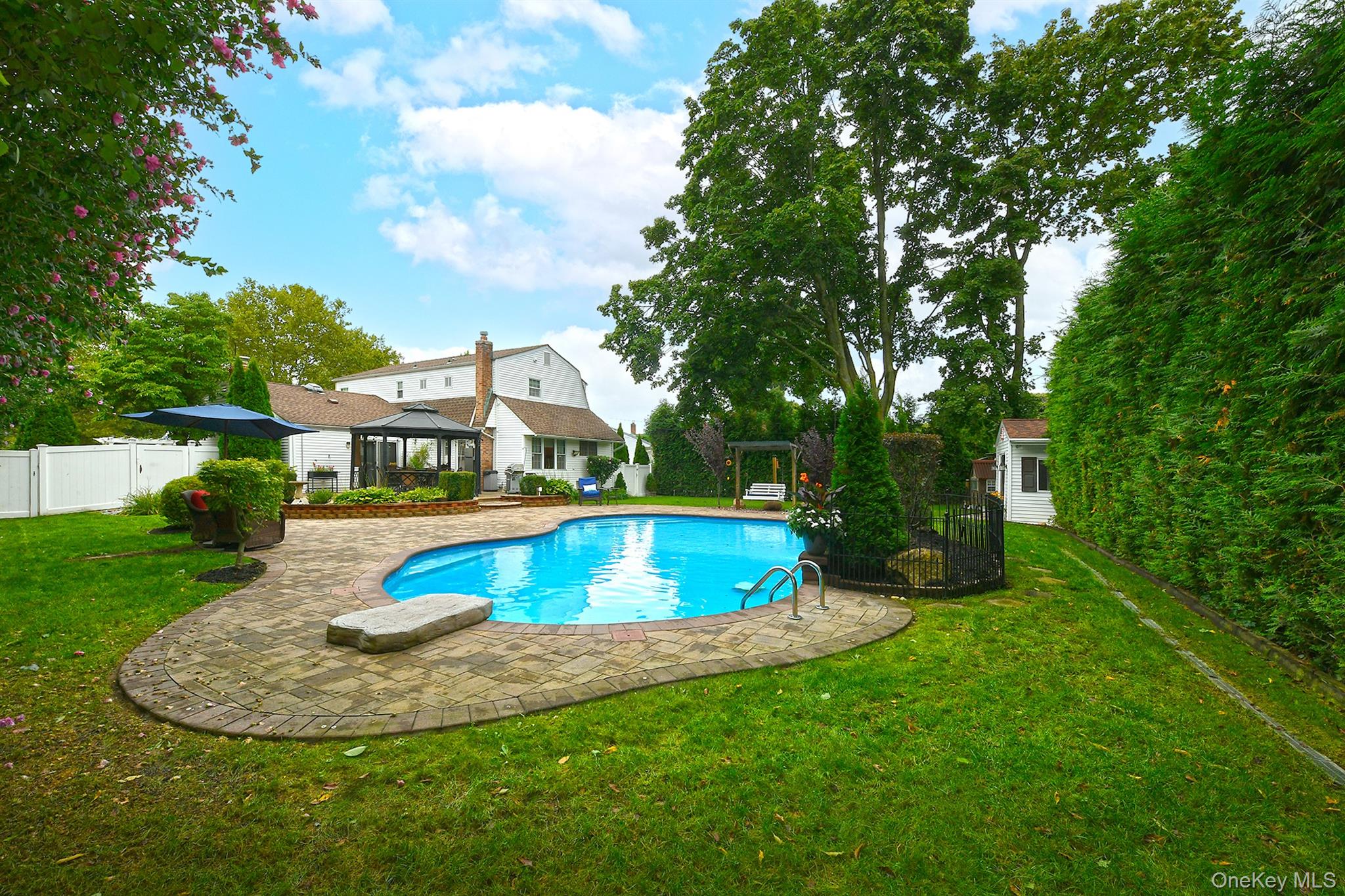 29 Boxwood Drive – For Sale photo 33