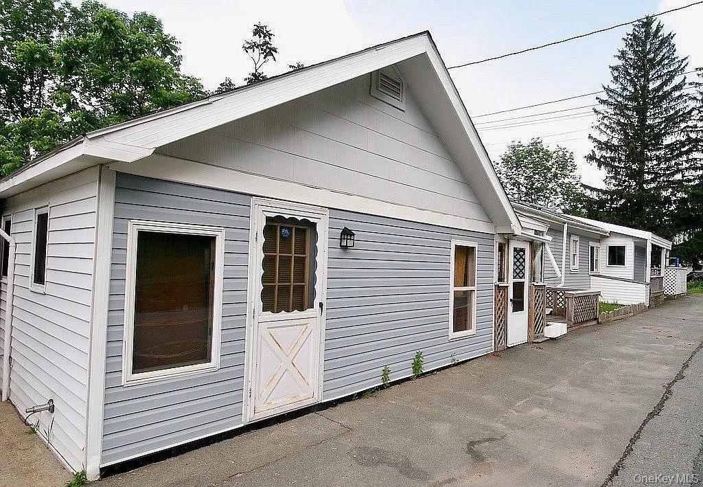 6201 State Route 42 – For Sale