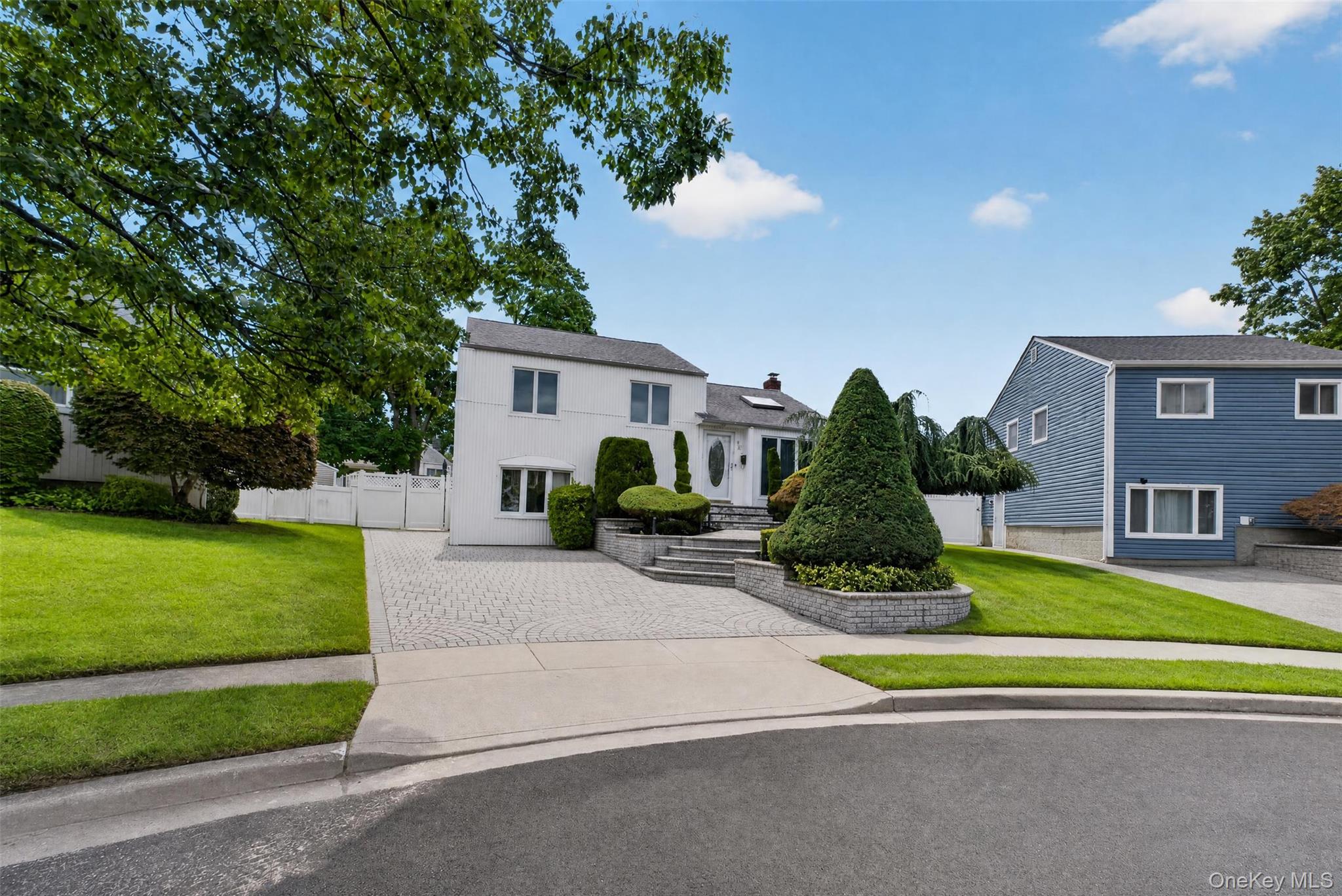 68 Briarwood Lane – For Sale