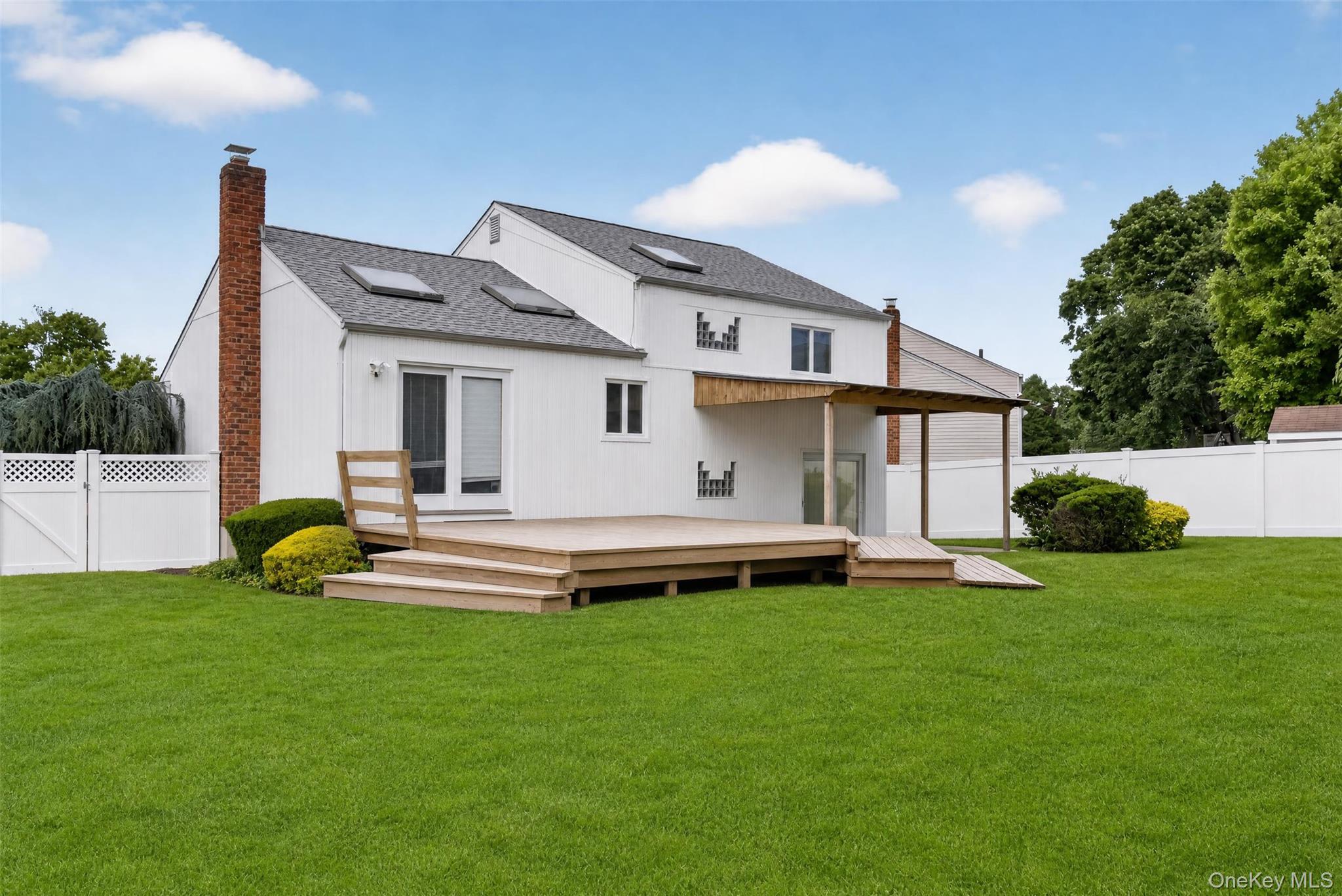 68 Briarwood Lane – For Sale photo 23
