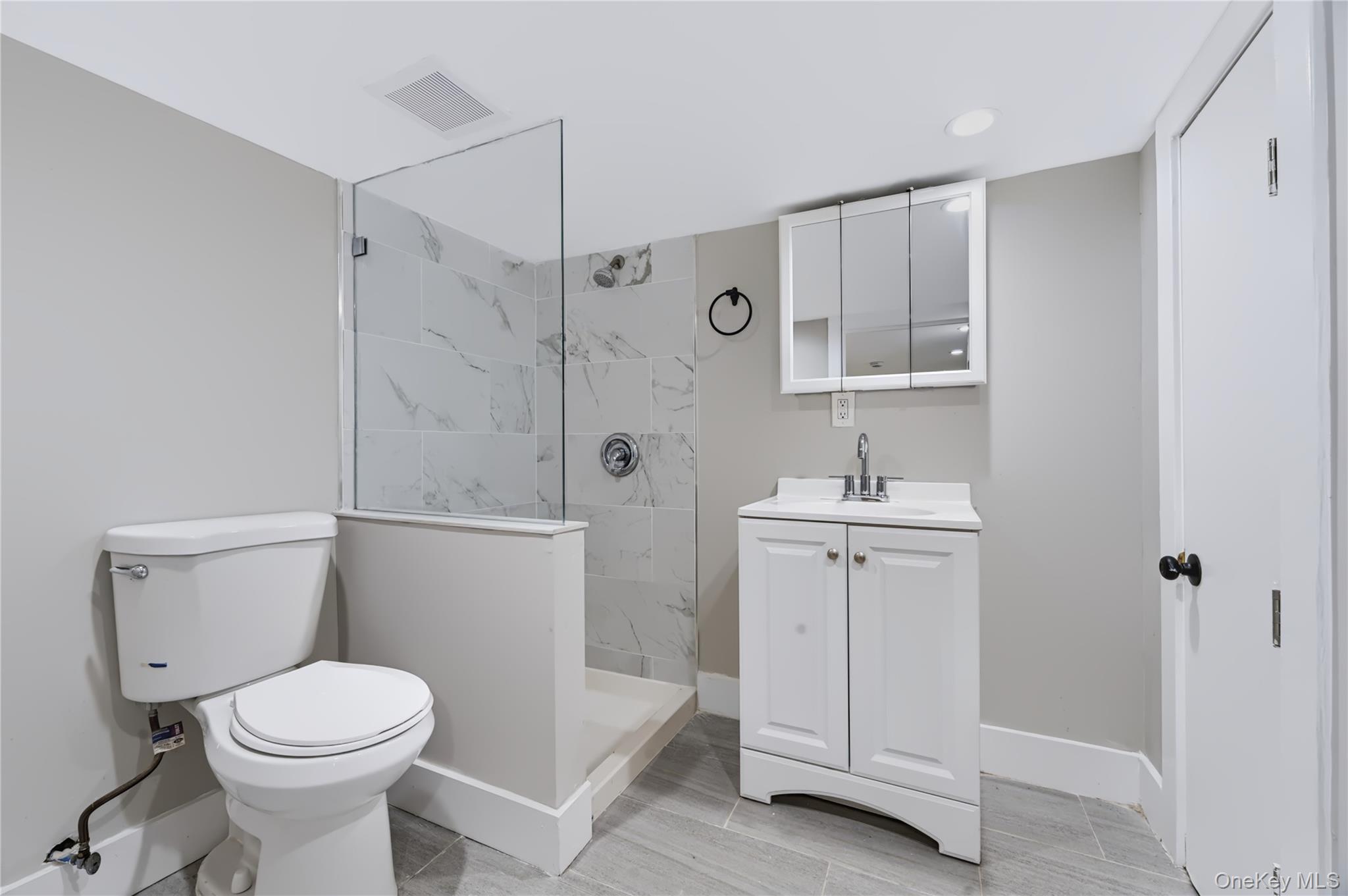 1227 E 222nd Street – For Sale photo 20