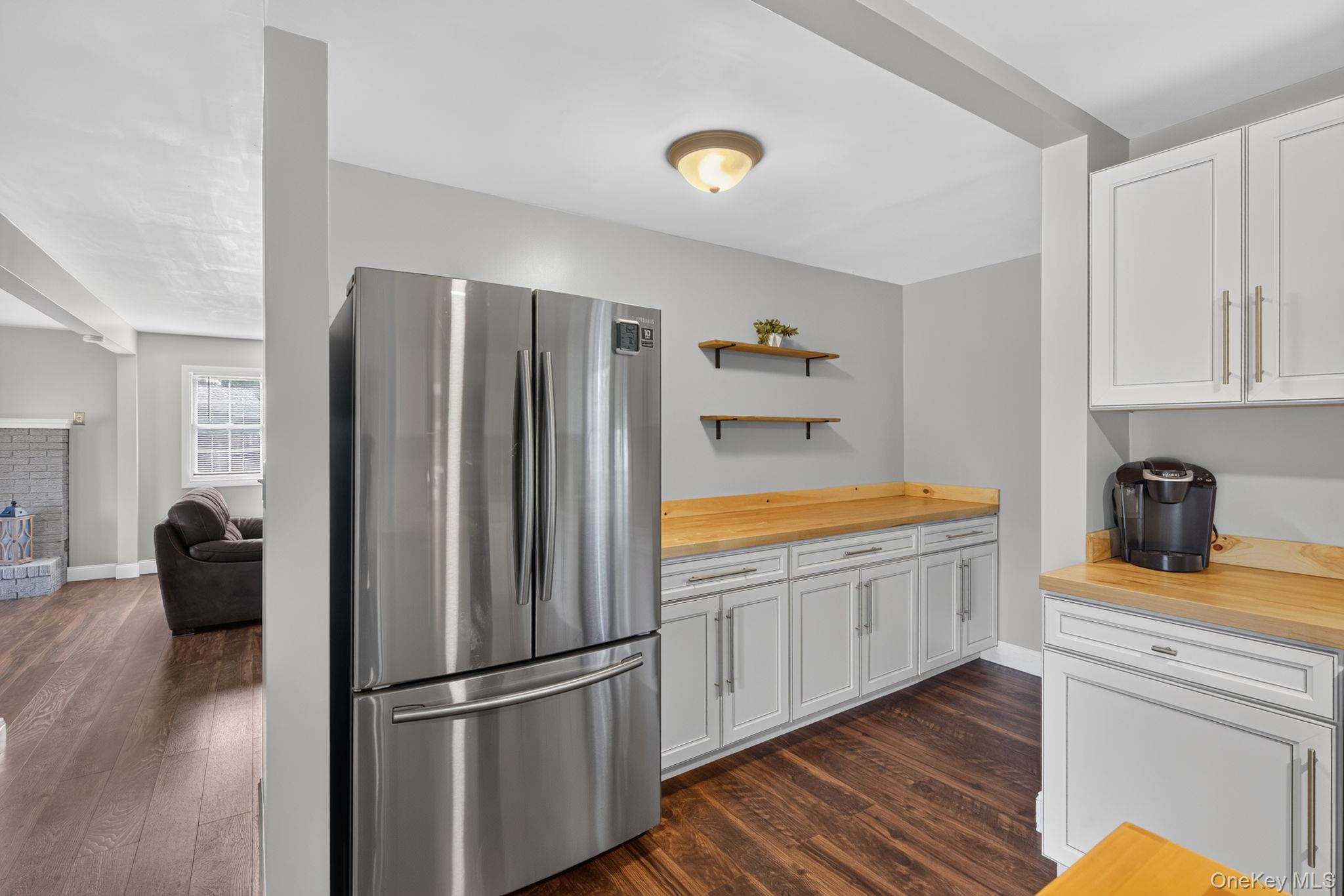 49 Bailey Road – For Sale photo 4