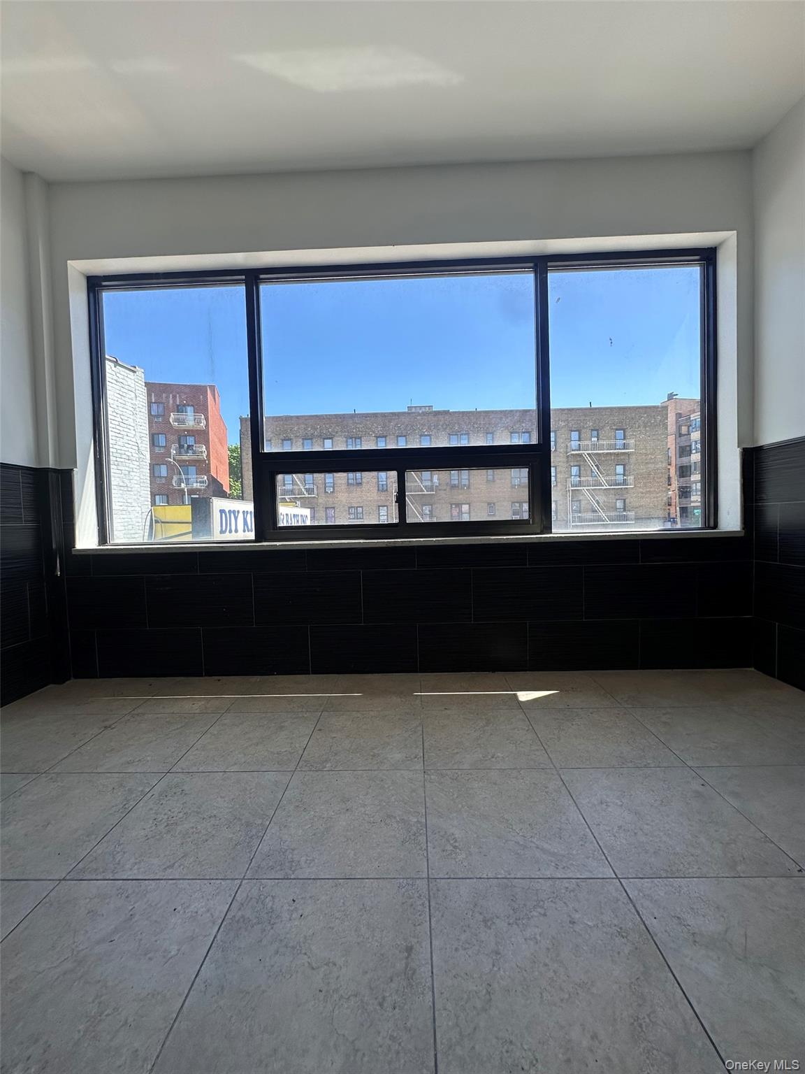 4222 College Point Boulevard, Unit 2FL photo 3
