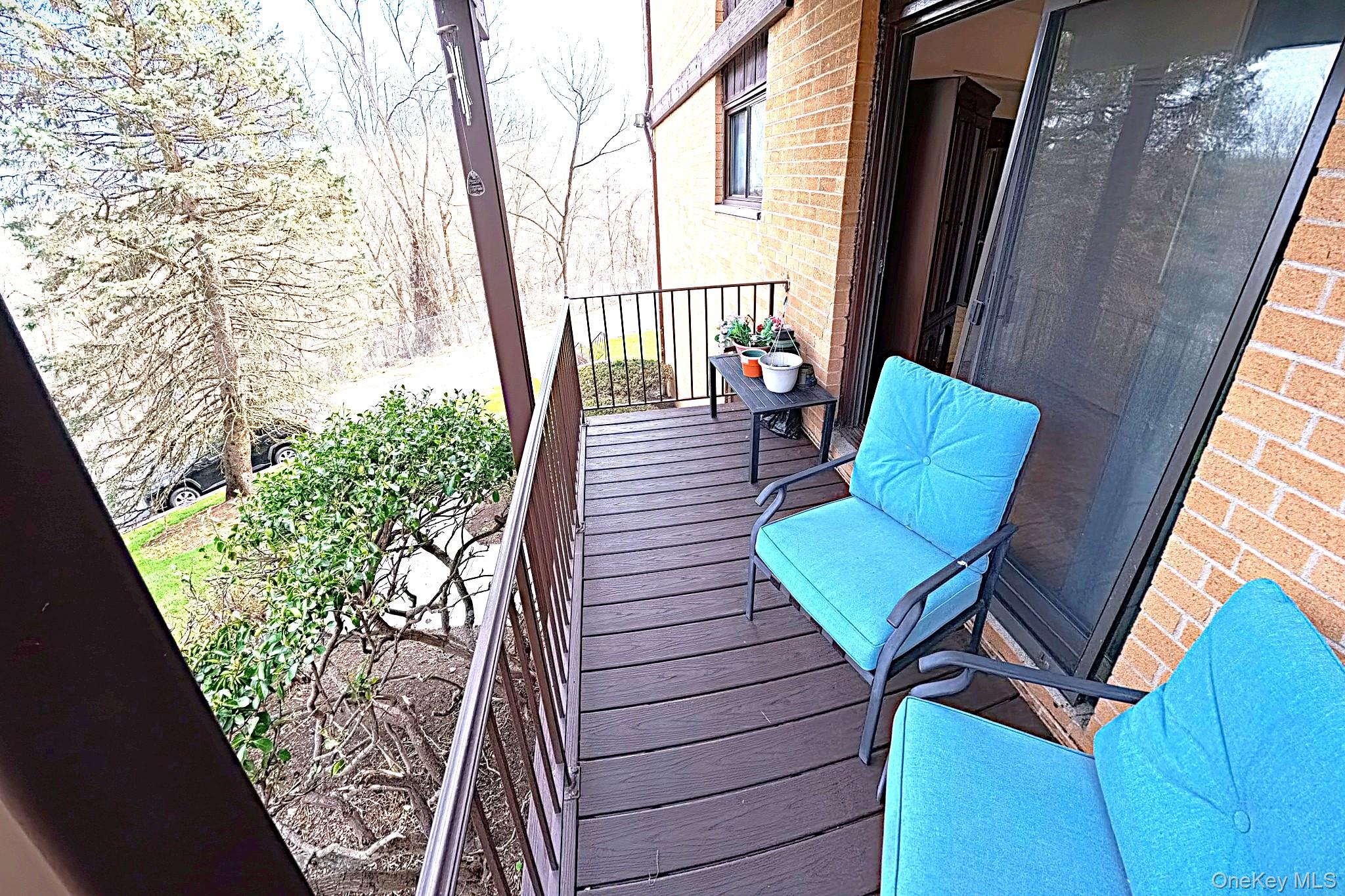 9 E Lawrence Park Drive, Unit 1 photo 29