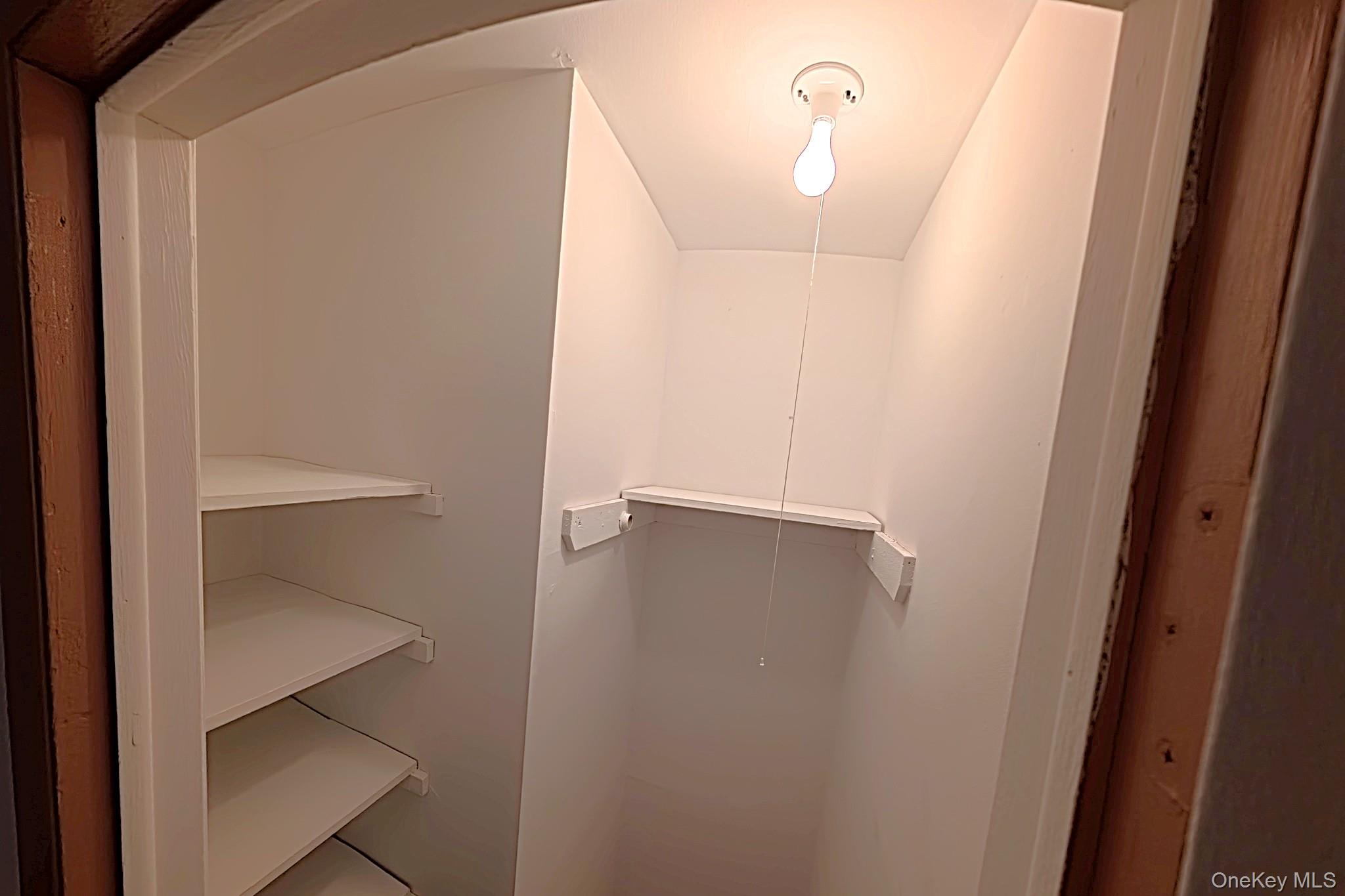 9 E Lawrence Park Drive, Unit 1 photo 16