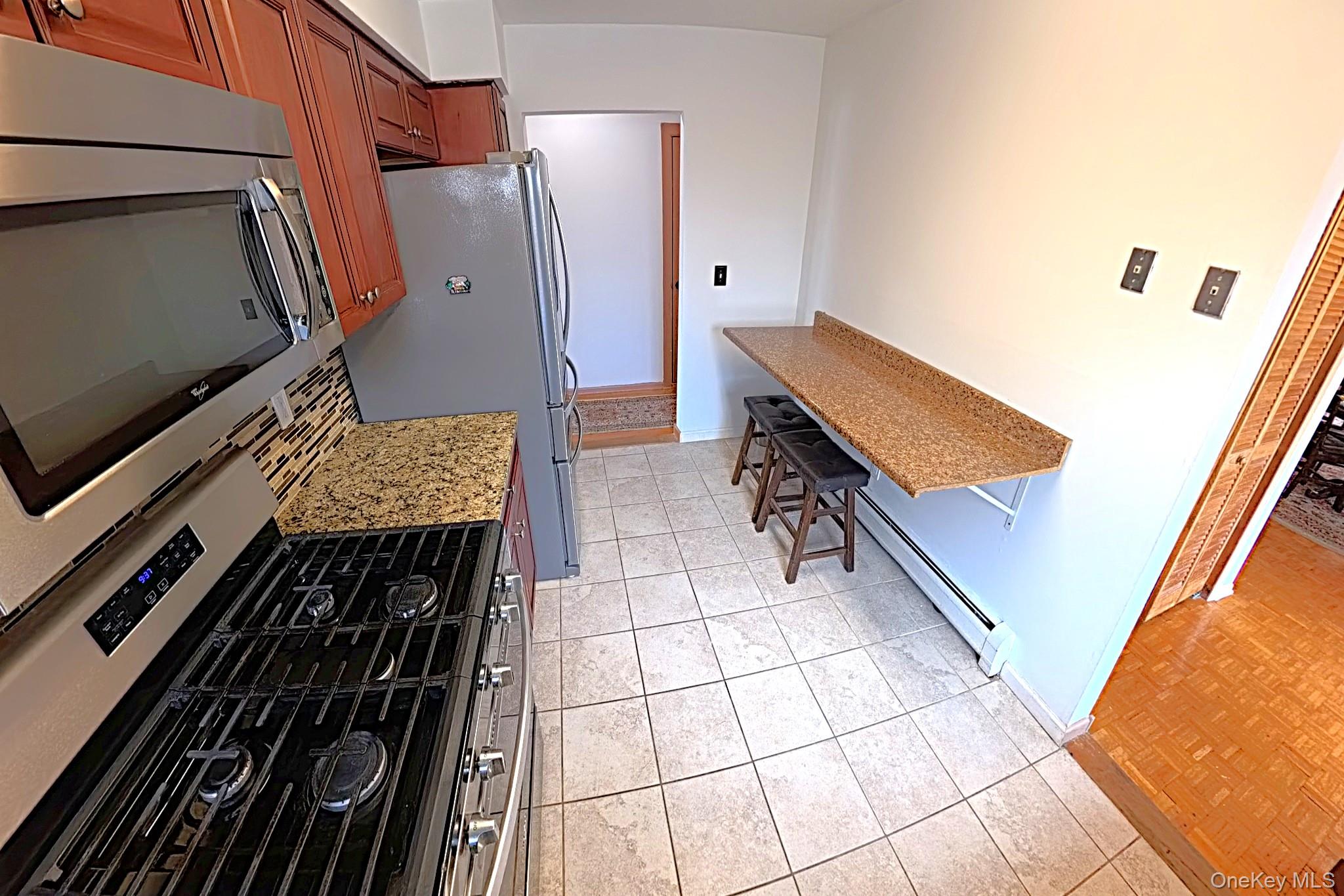 9 E Lawrence Park Drive, Unit 1 photo 11