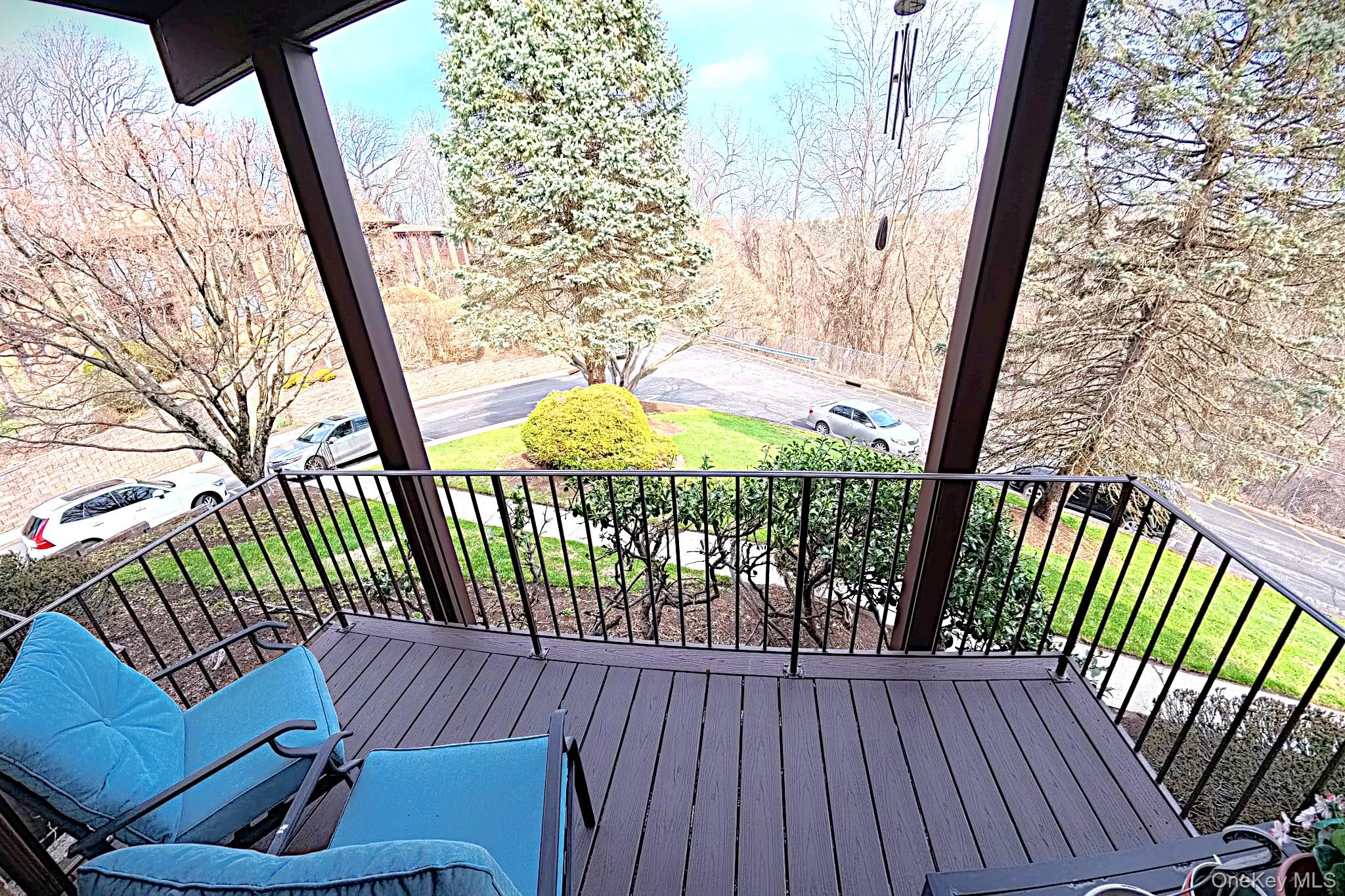 9 E Lawrence Park Drive, Unit 1 photo 28