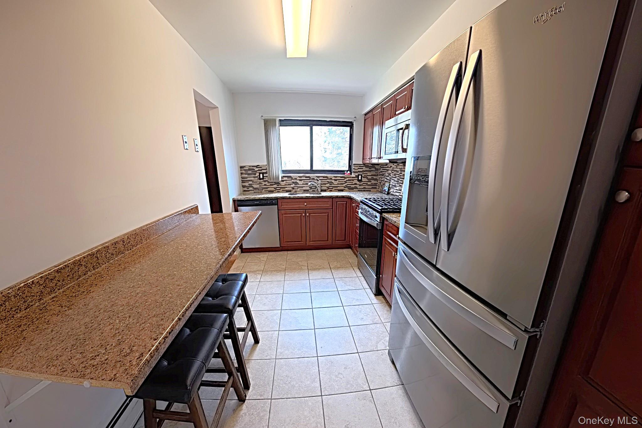 9 E Lawrence Park Drive, Unit 1 photo 12
