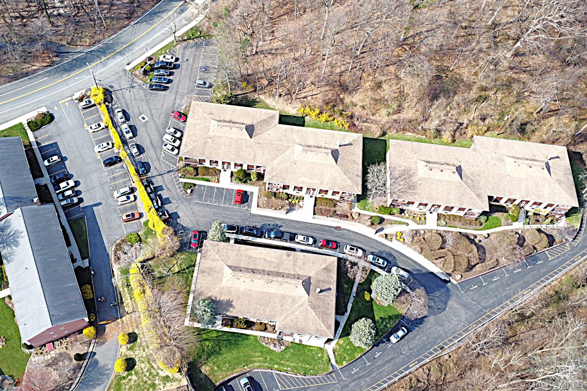 9 E Lawrence Park Drive, Unit 1 photo 33