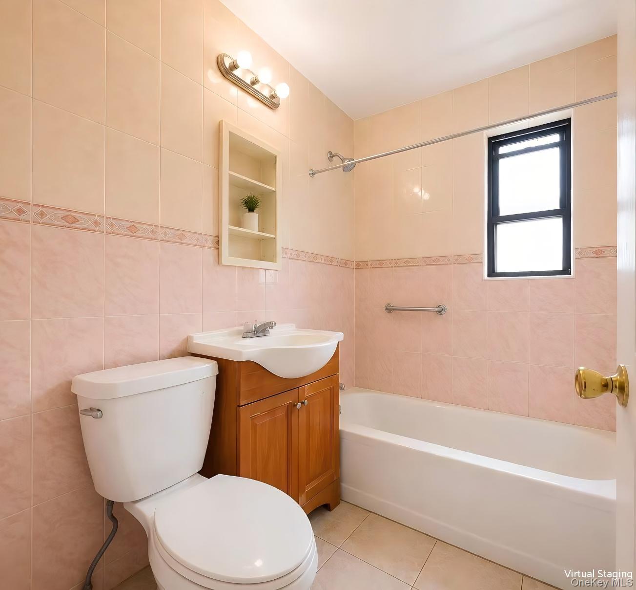 136-33 68th Drive, Unit A photo 4