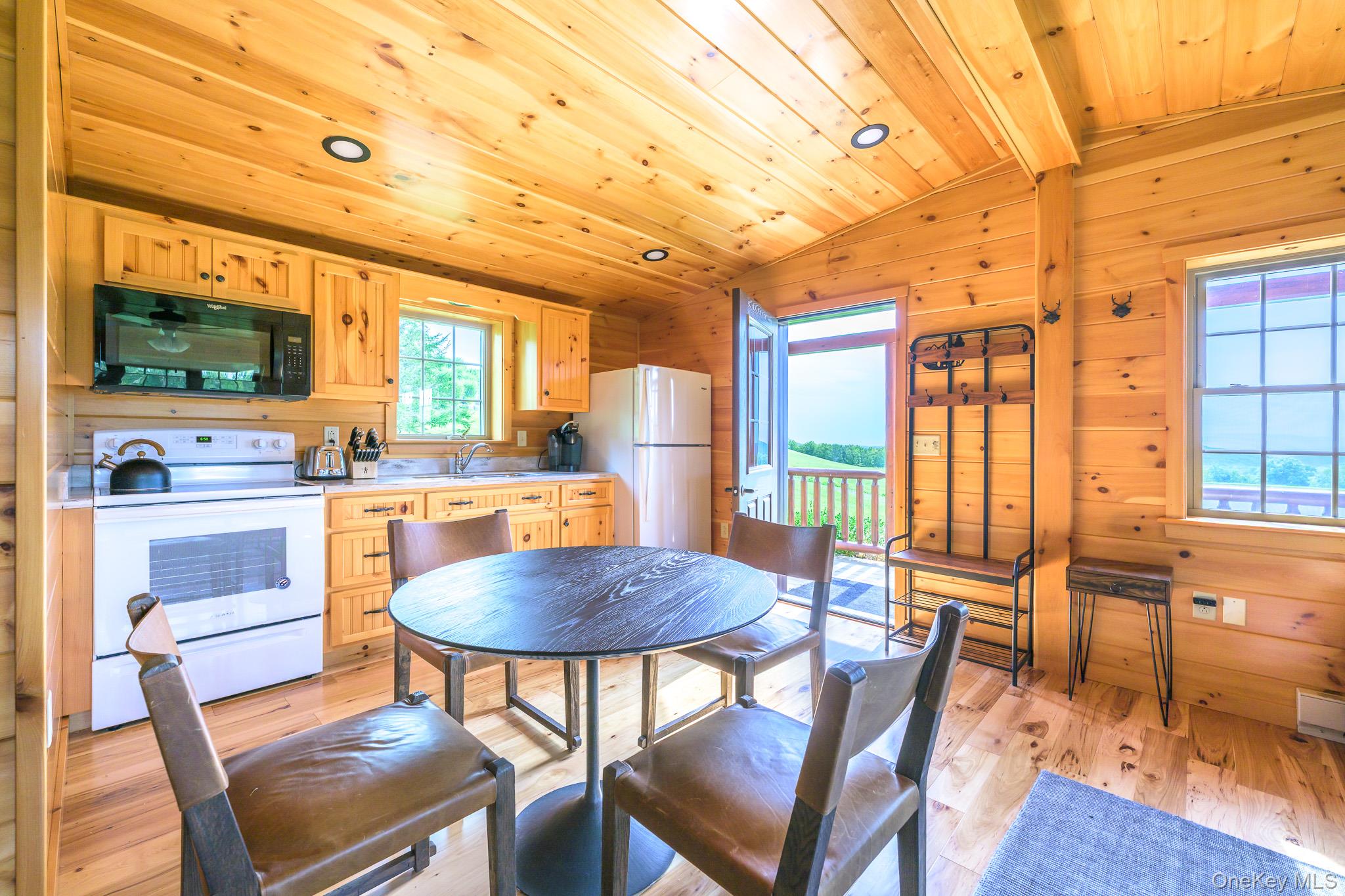 21 Schoolhouse Road – For Sale photo 30