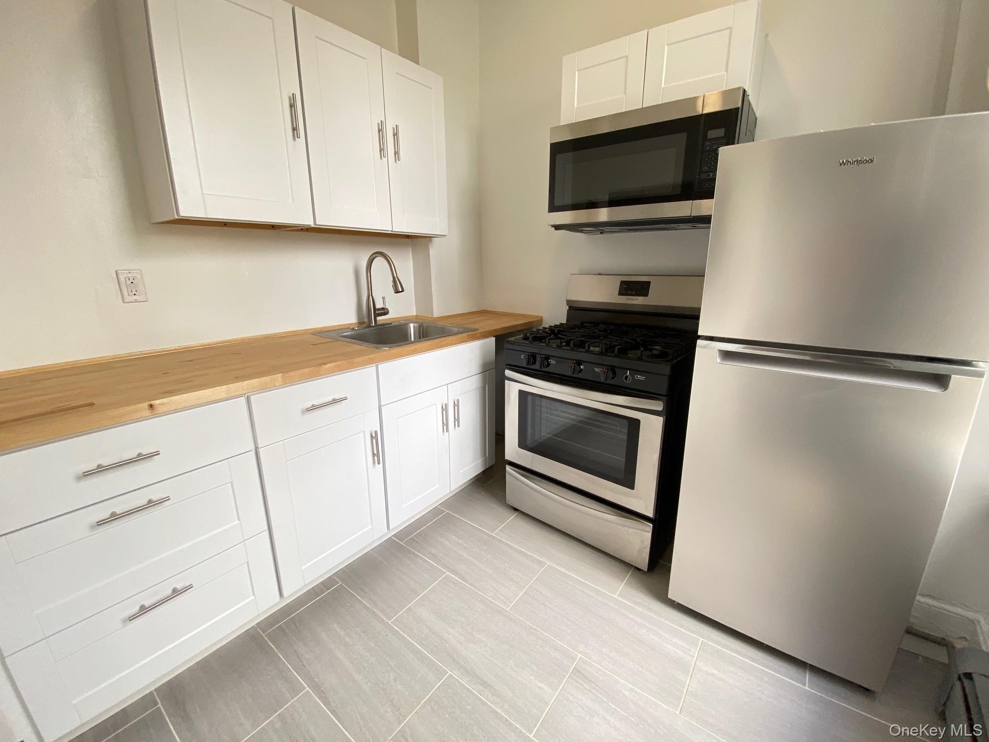1 Catherine Street – For Sale photo 9