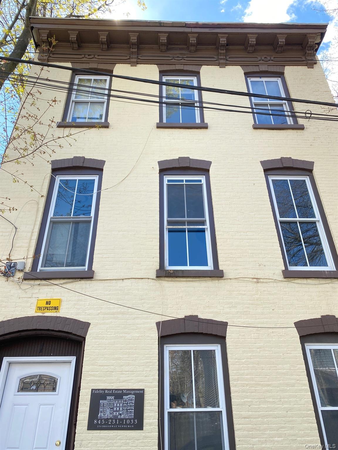 1 Catherine Street – For Sale