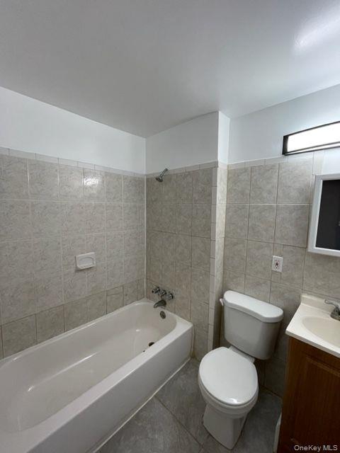 1 Catherine Street – For Sale photo 3