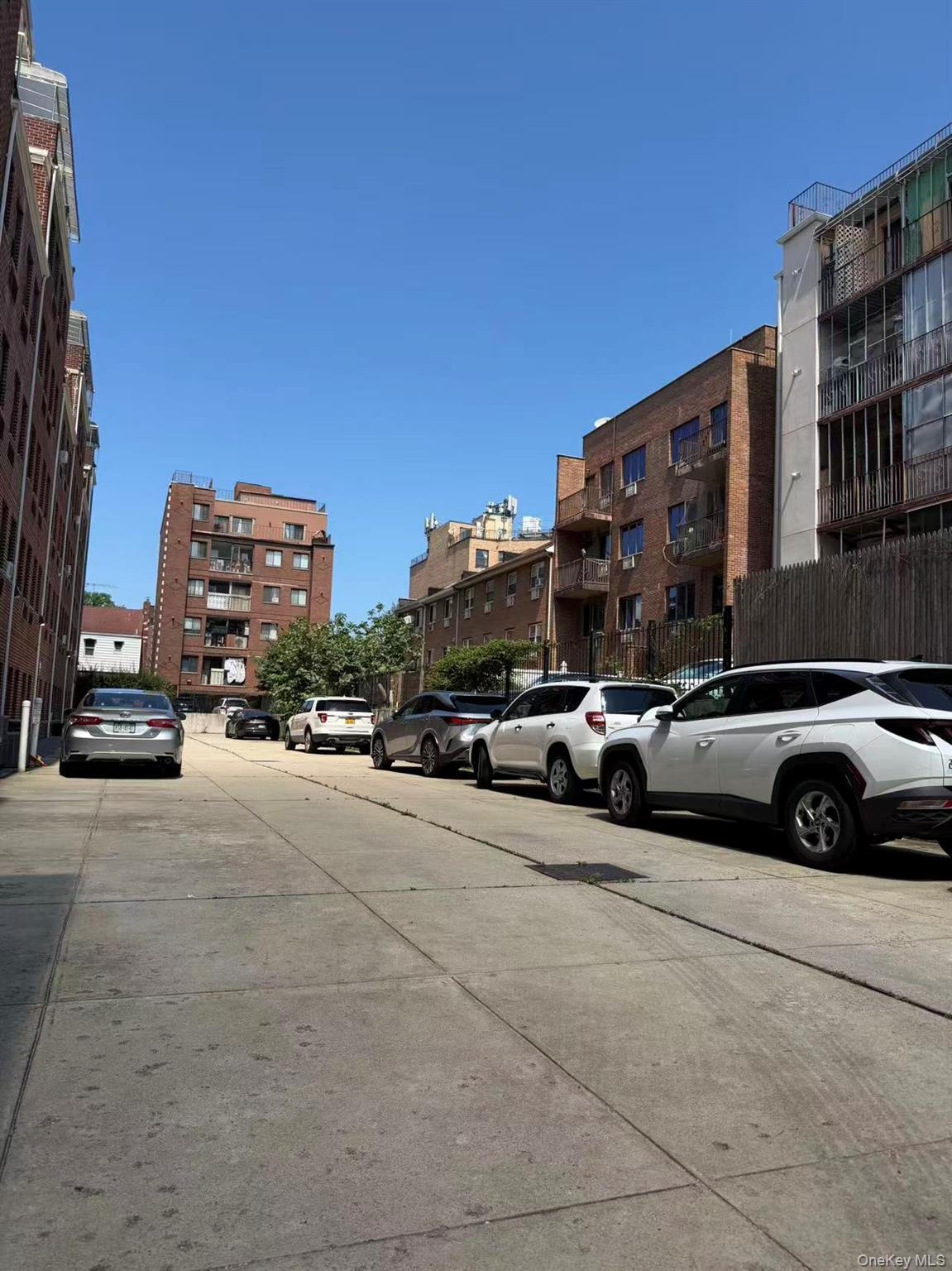 71-19 162nd Street, Unit 1I photo 20