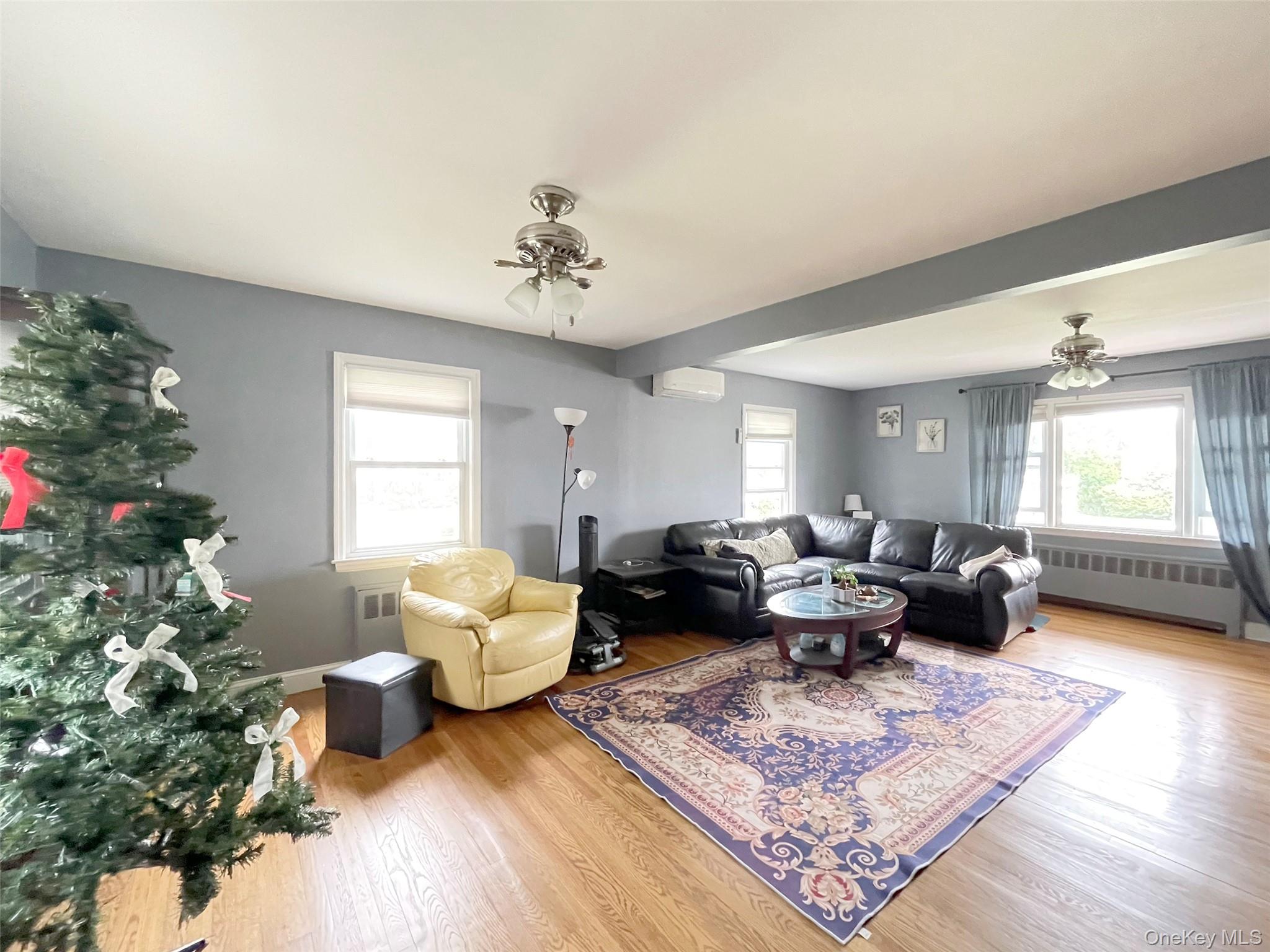 574 Rudwick Place – For Sale photo 5