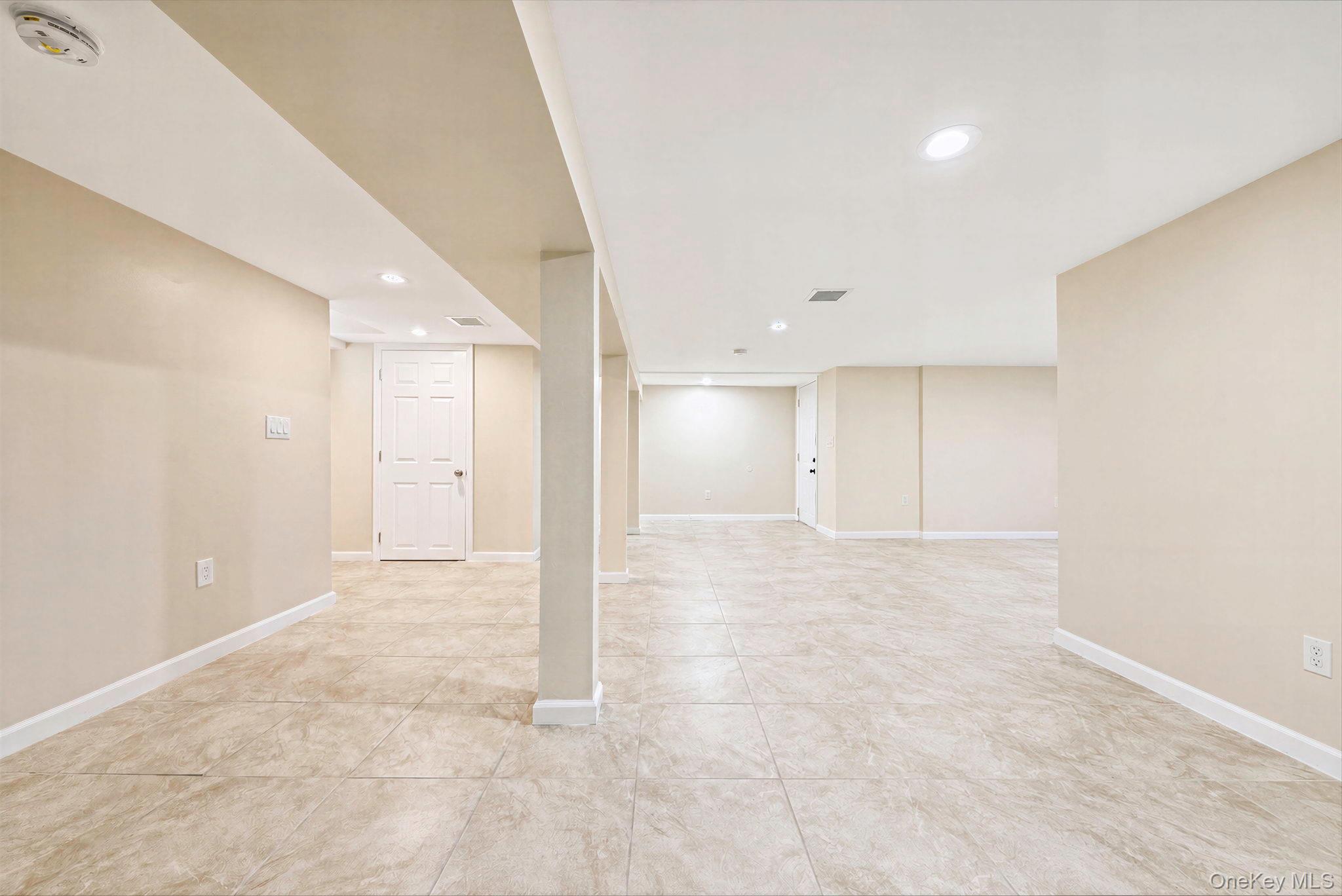 9511 92nd Street – For Sale photo 30