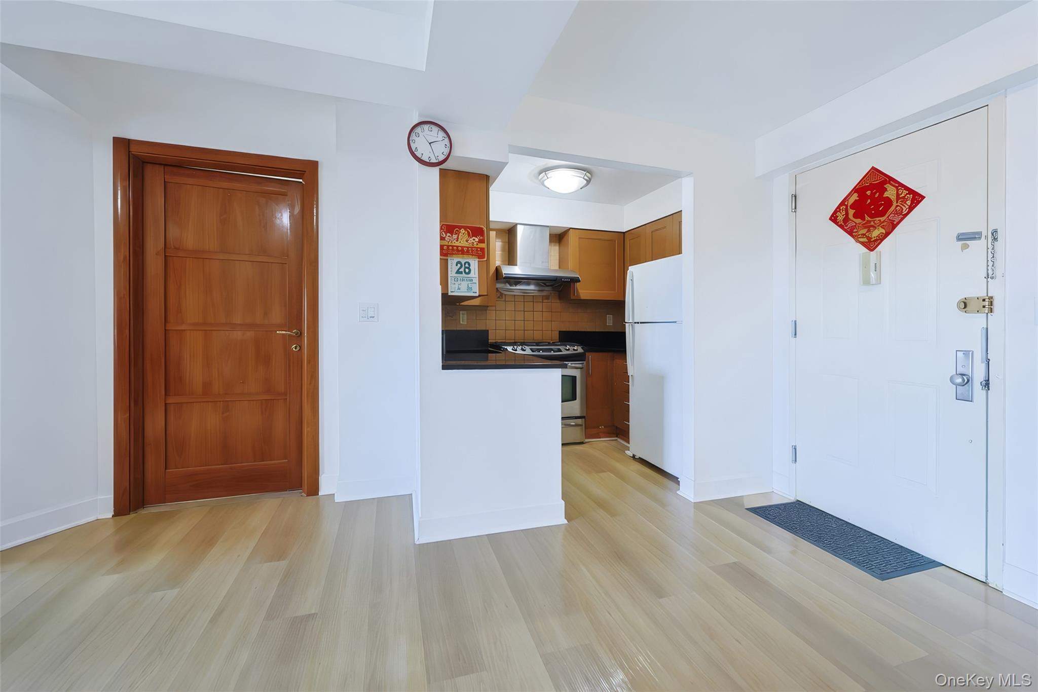 14022 Beech Avenue – For Sale photo 2