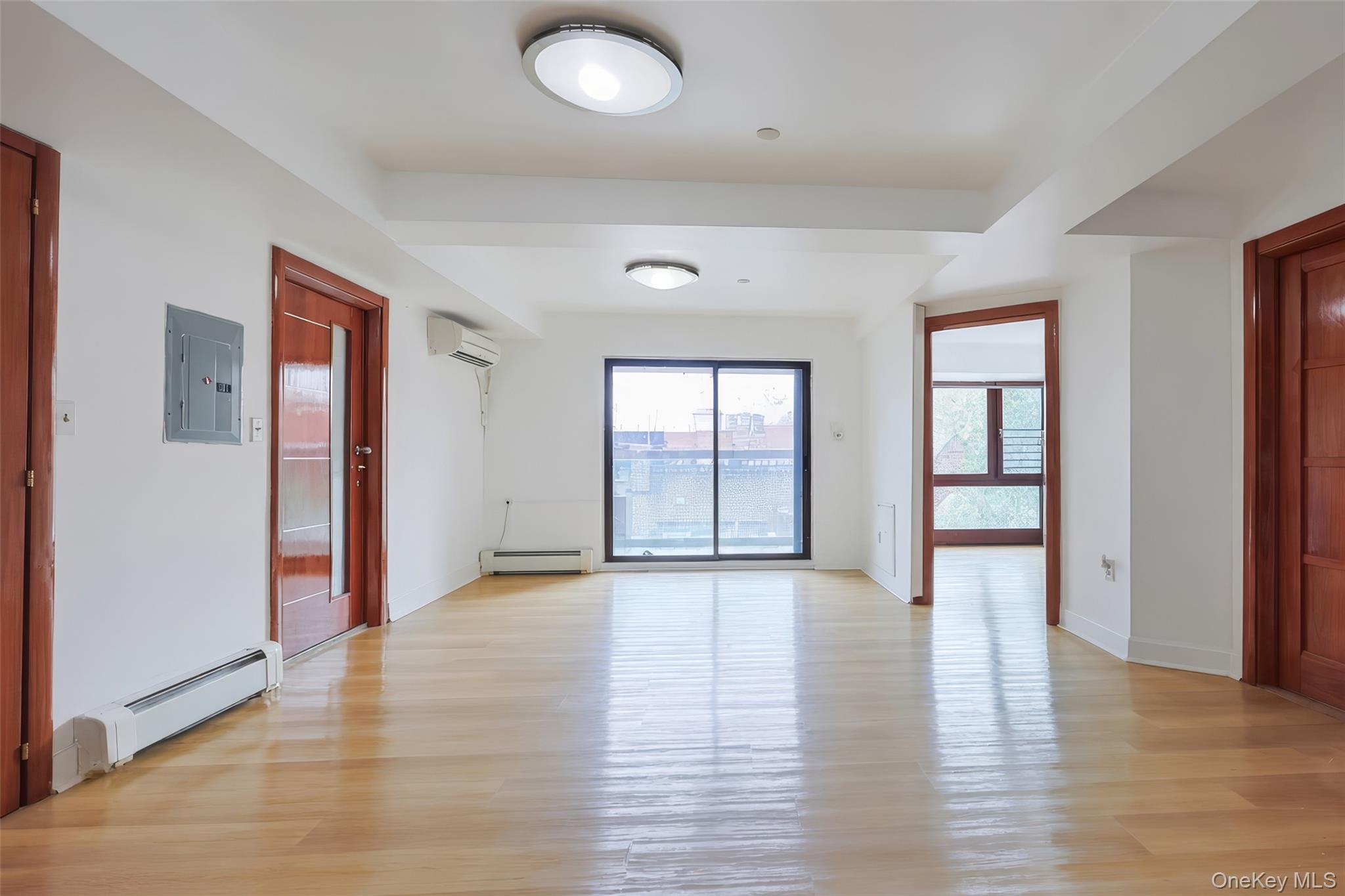 14022 Beech Avenue – For Sale photo 7
