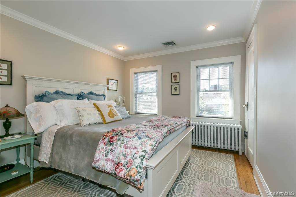 16 Union Avenue – For Rent photo 11