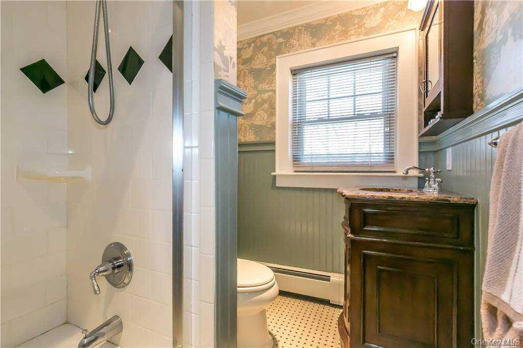 16 Union Avenue – For Rent photo 12