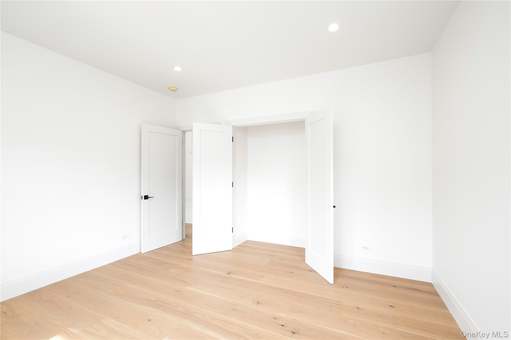 65 Dutch Street – For Sale photo 31