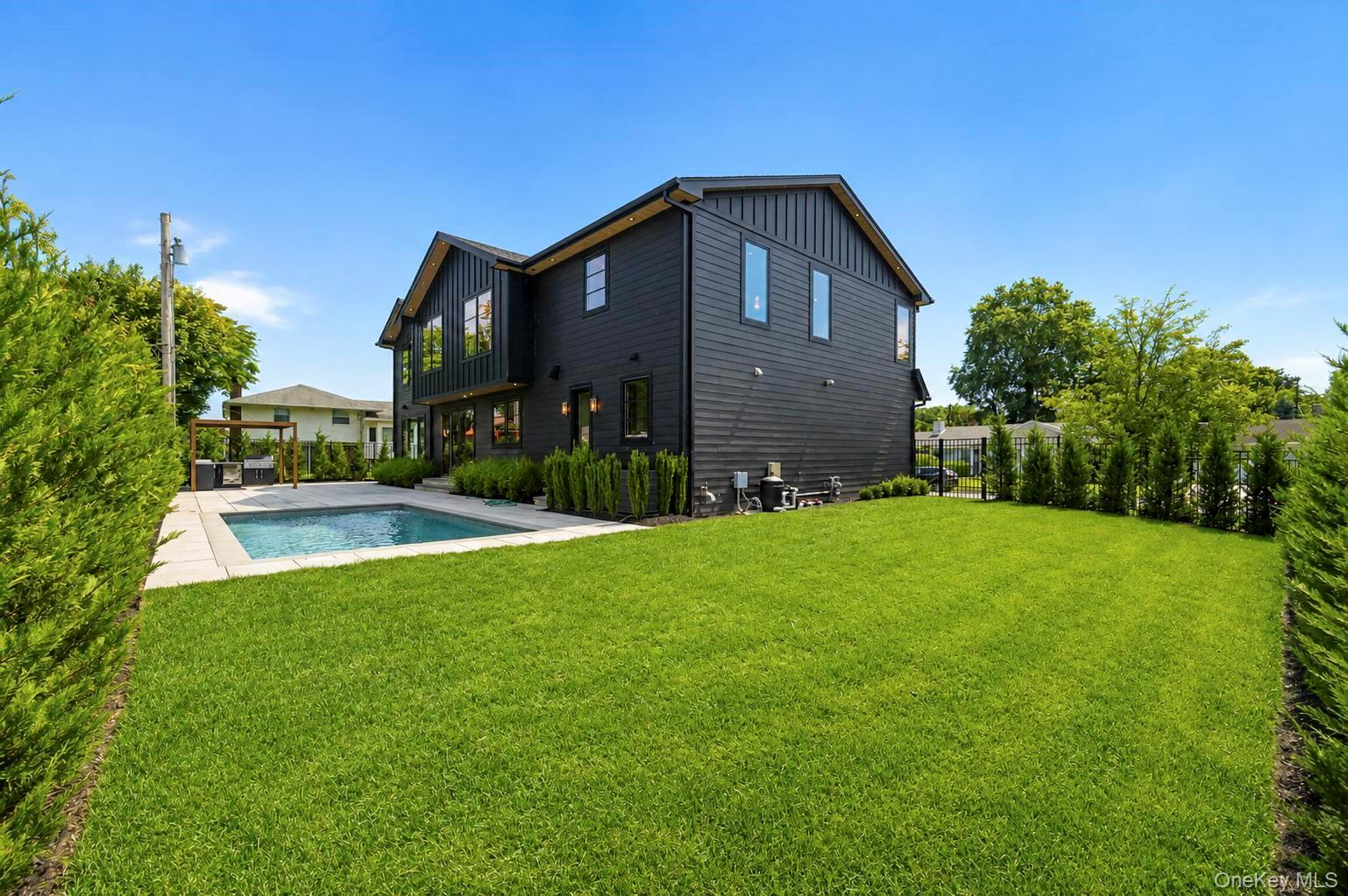 2017 Ladenburg Drive – For Sale photo 48