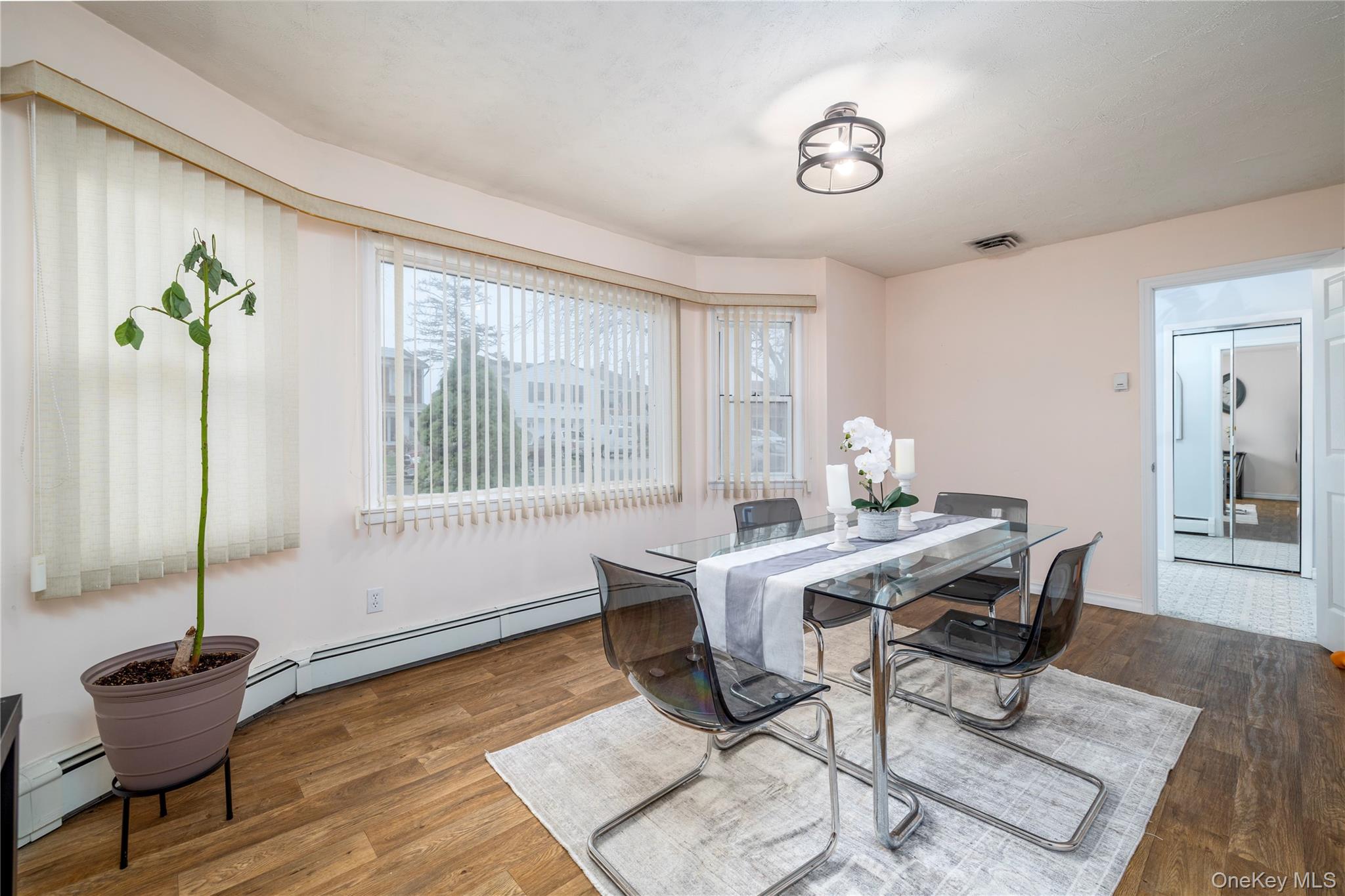29 Donna Lane – For Sale photo 9