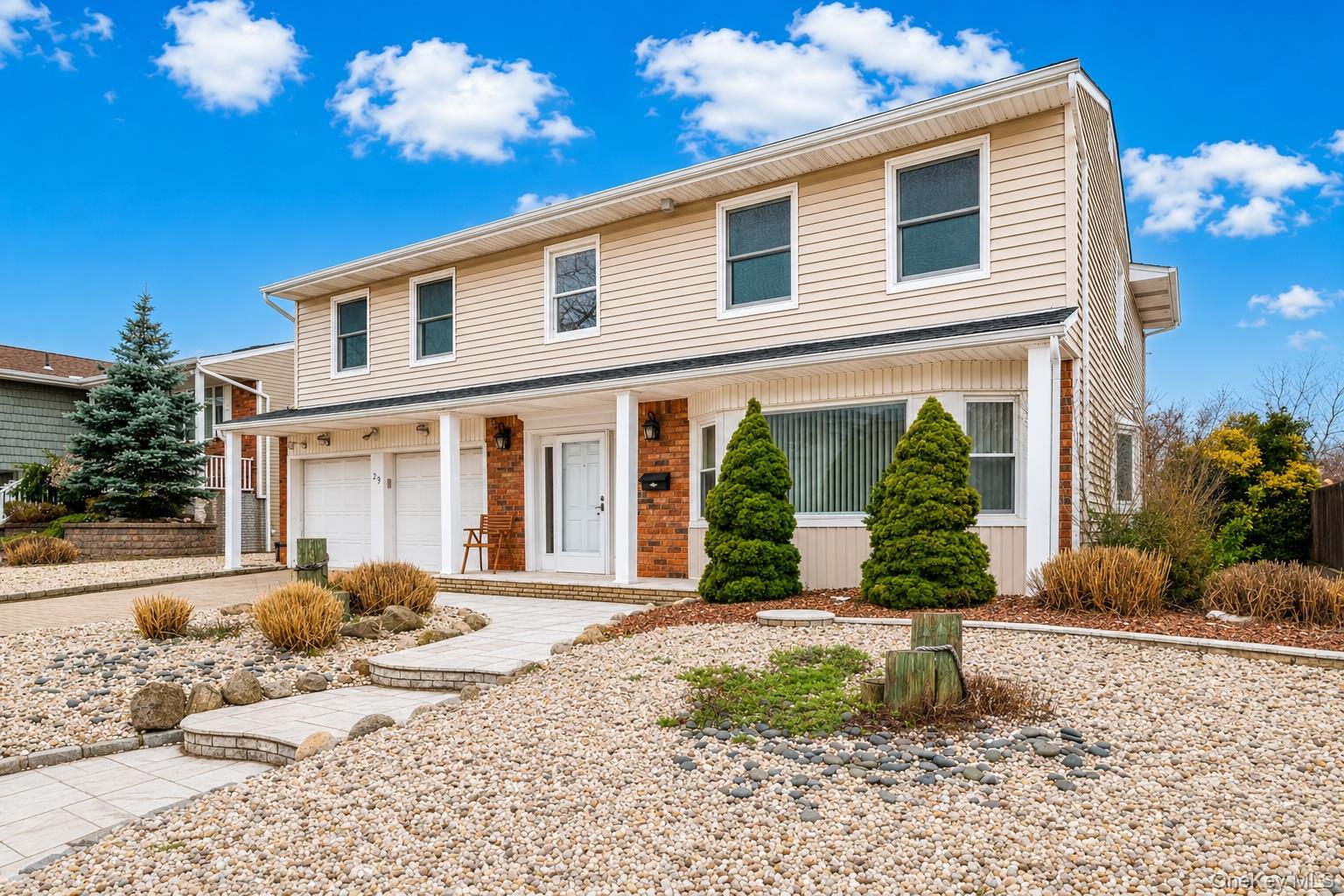 29 Donna Lane – For Sale