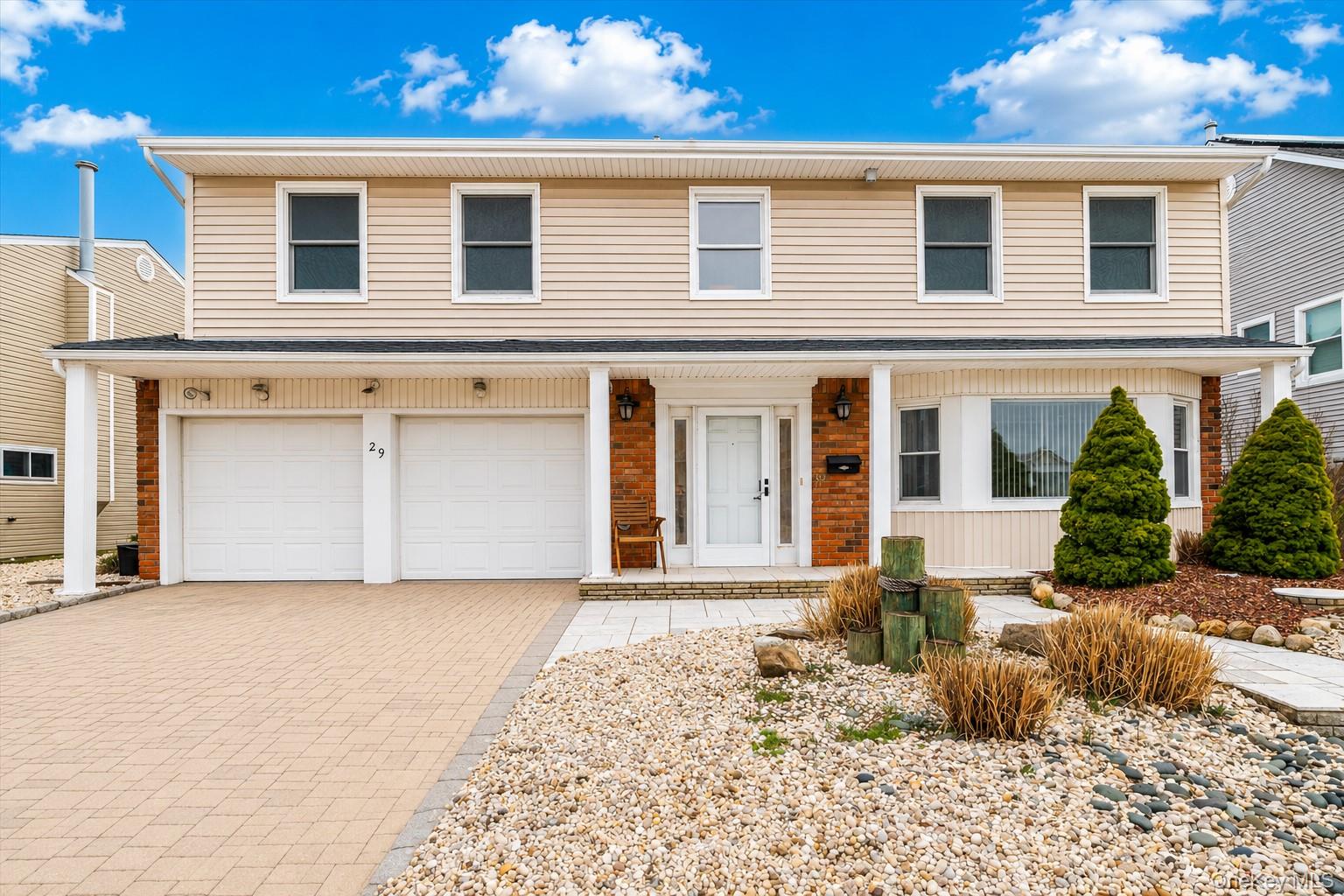 29 Donna Lane – For Sale photo 3