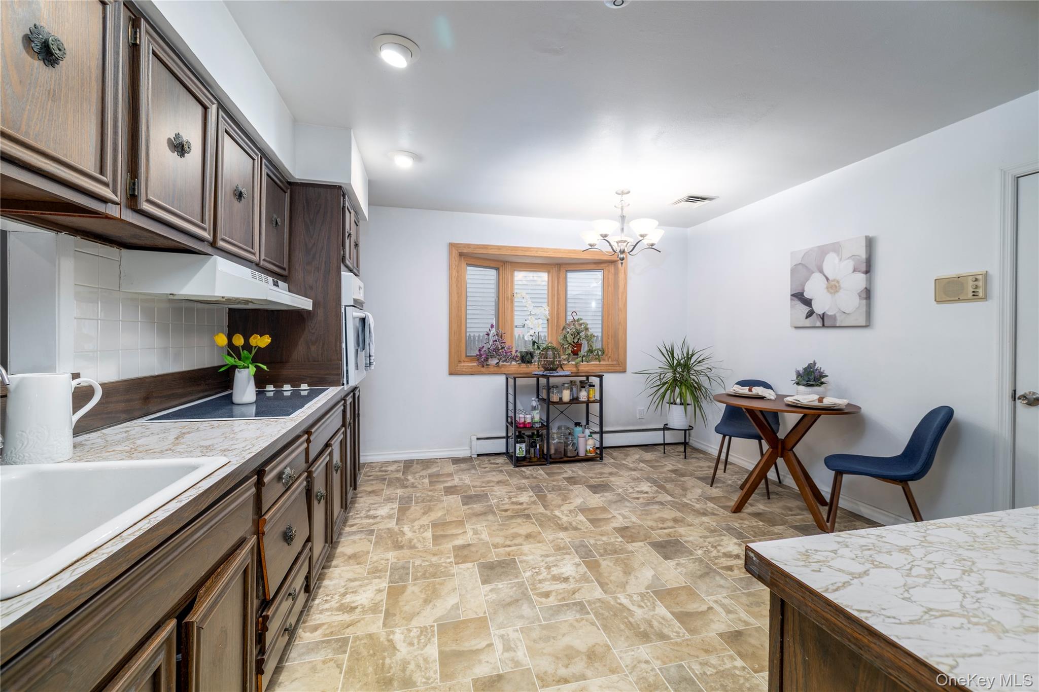 29 Donna Lane – For Sale photo 12