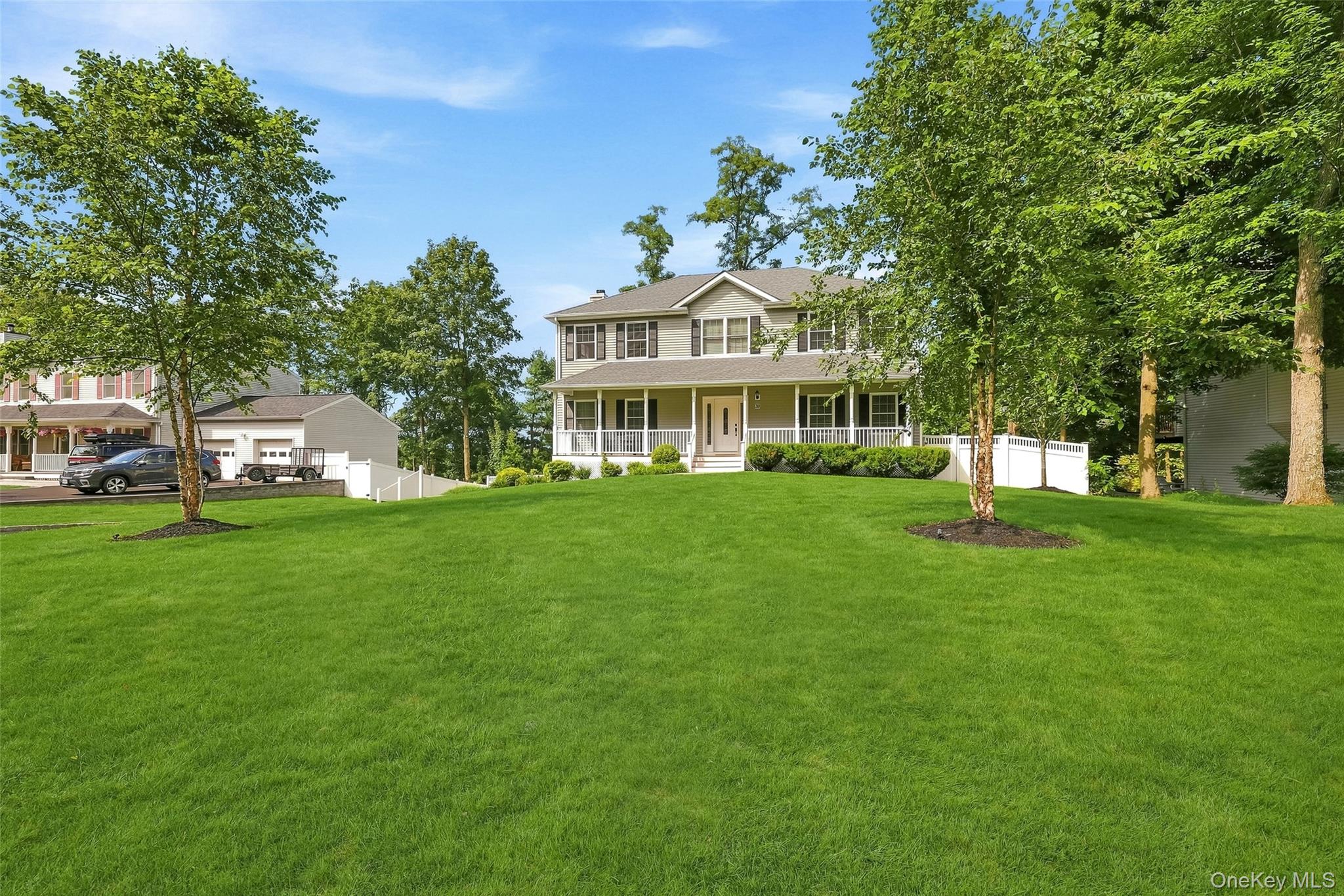 39 E Hill Road – For Sale photo 4