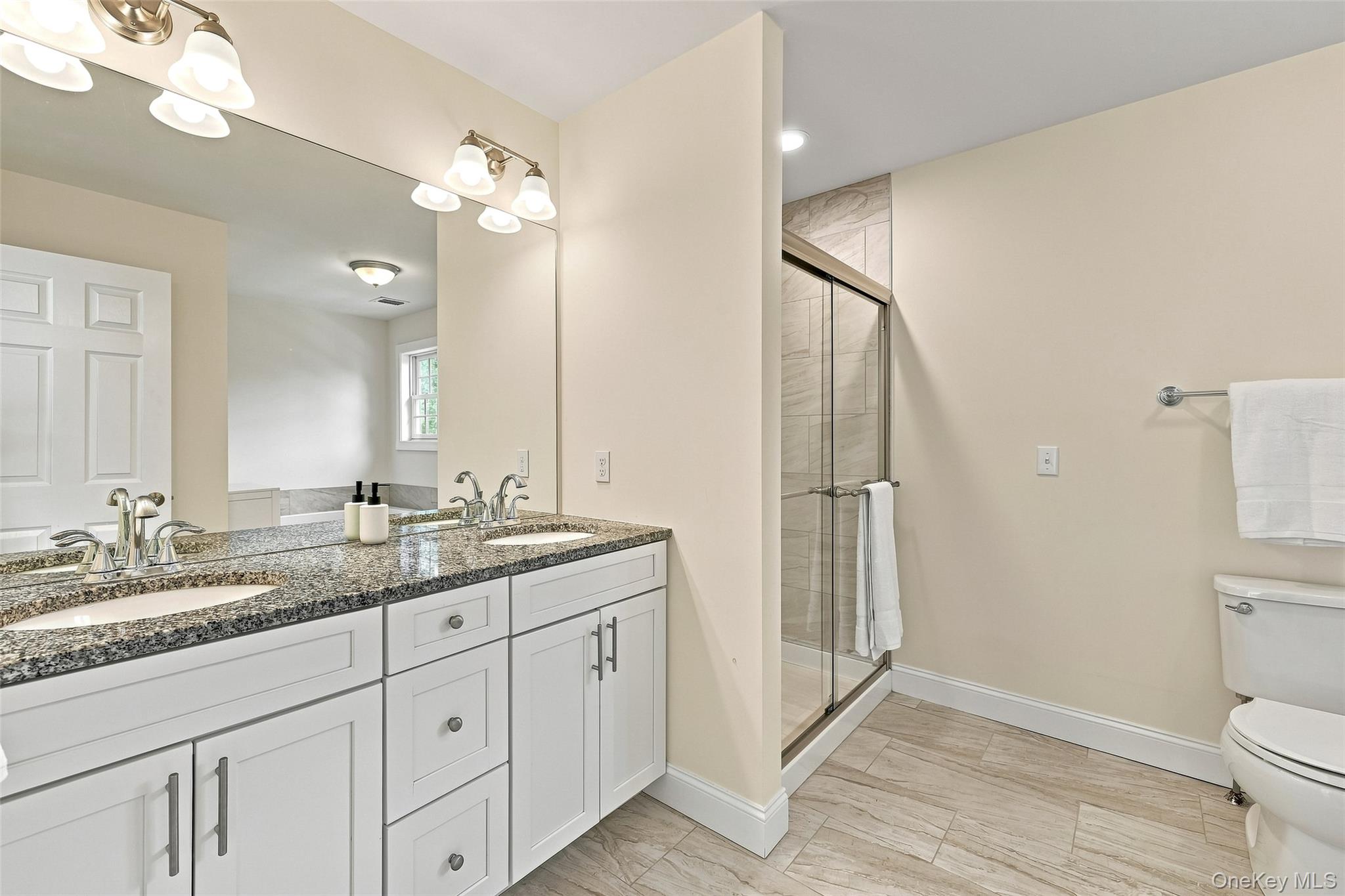 39 E Hill Road – For Sale photo 23