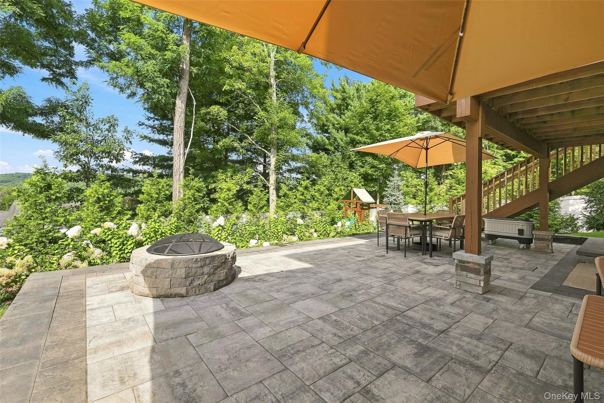 39 E Hill Road – For Sale photo 36
