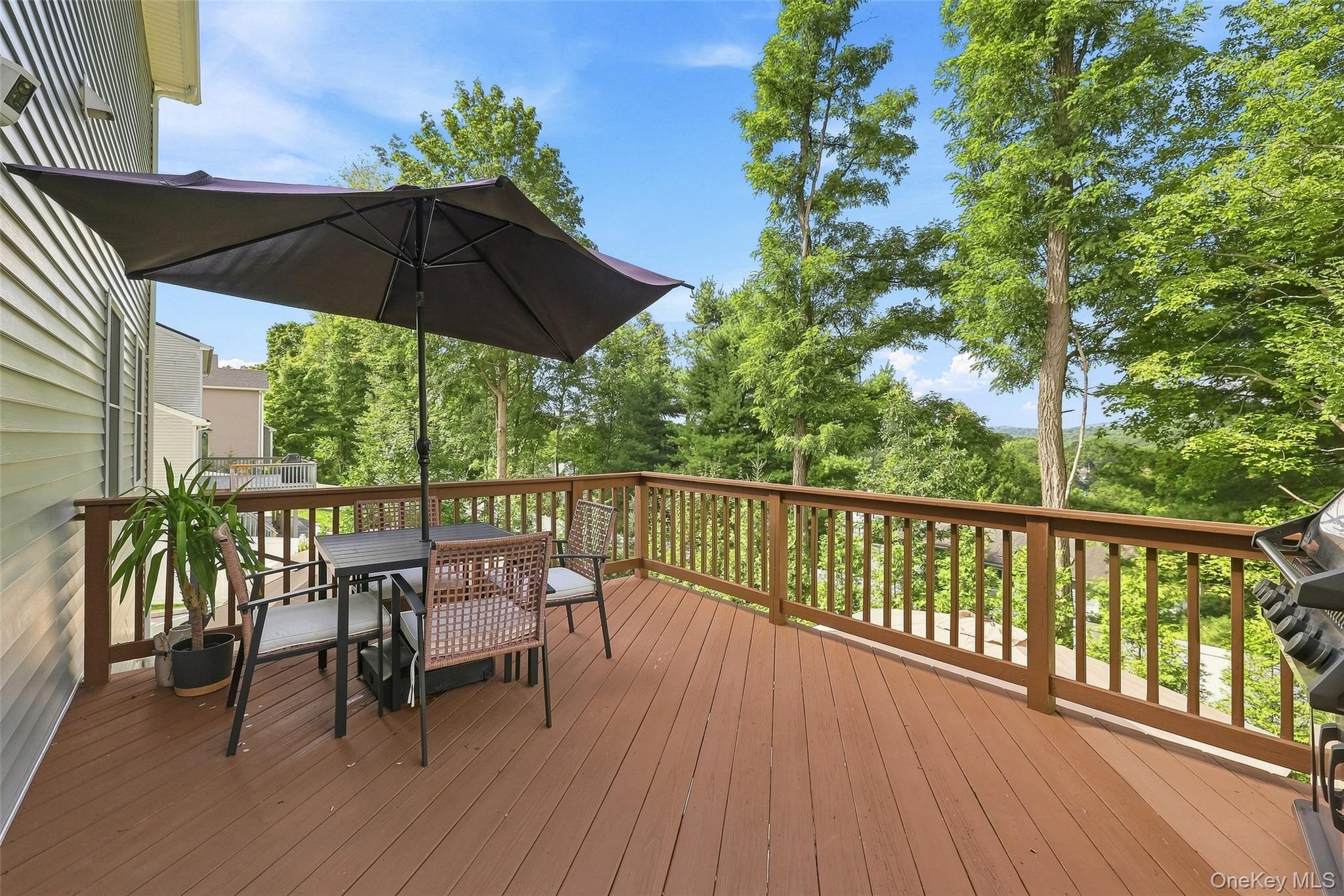 39 E Hill Road – For Sale photo 31