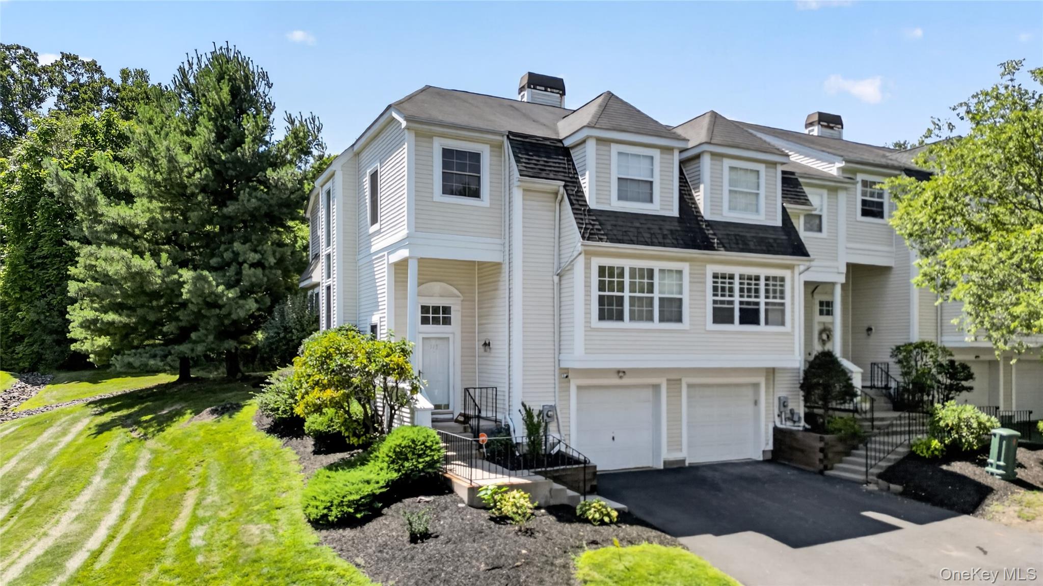 115 Delafield Lane – For Sale photo 4