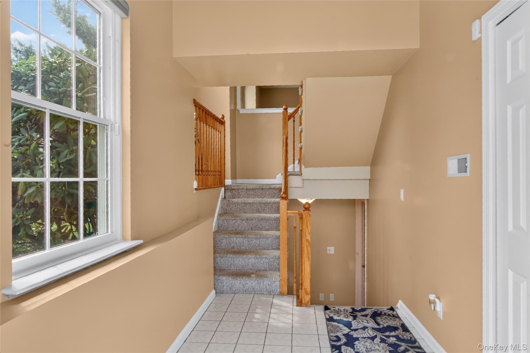 115 Delafield Lane – For Sale photo 2
