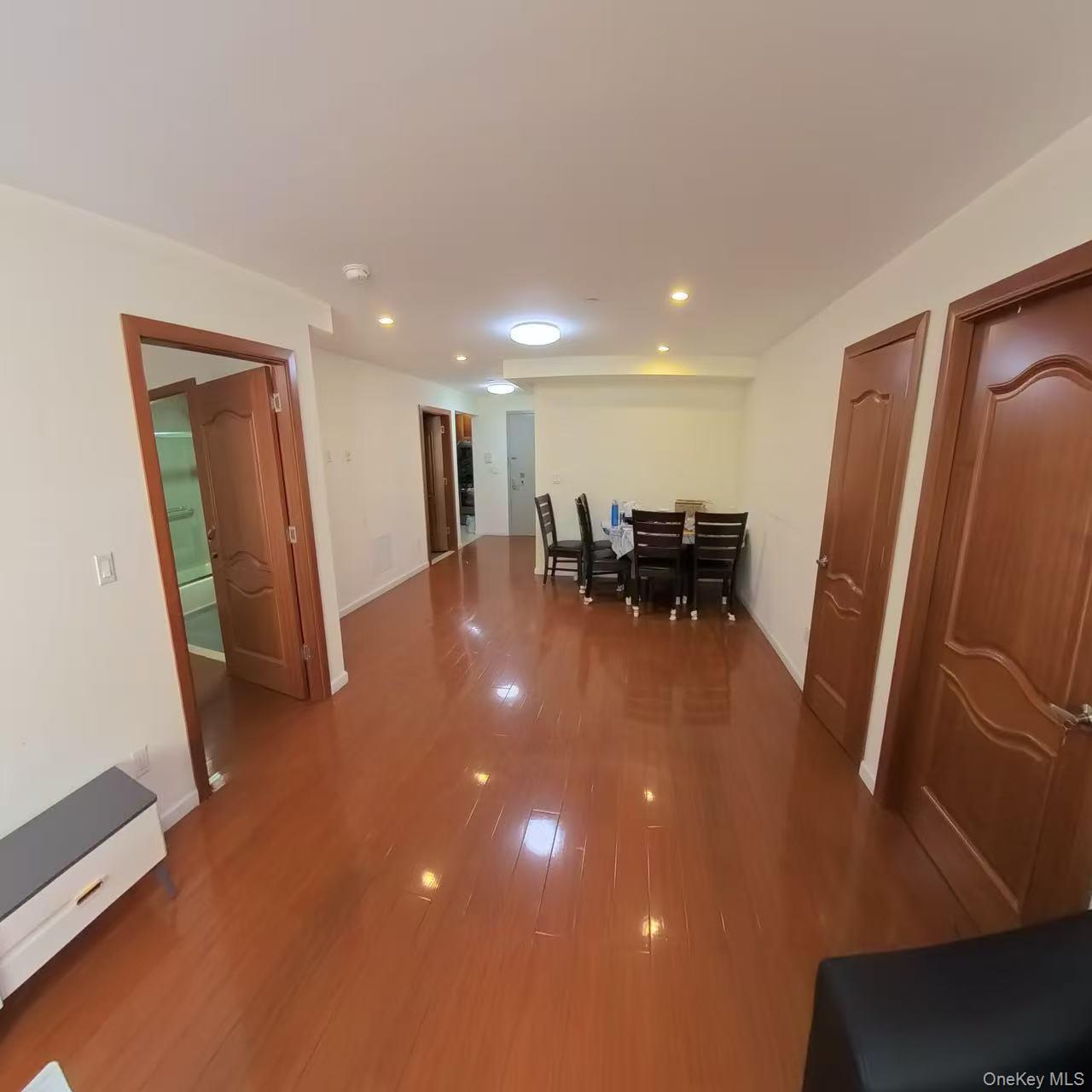 144-69 Barclay Avenue, Unit 3C photo 11