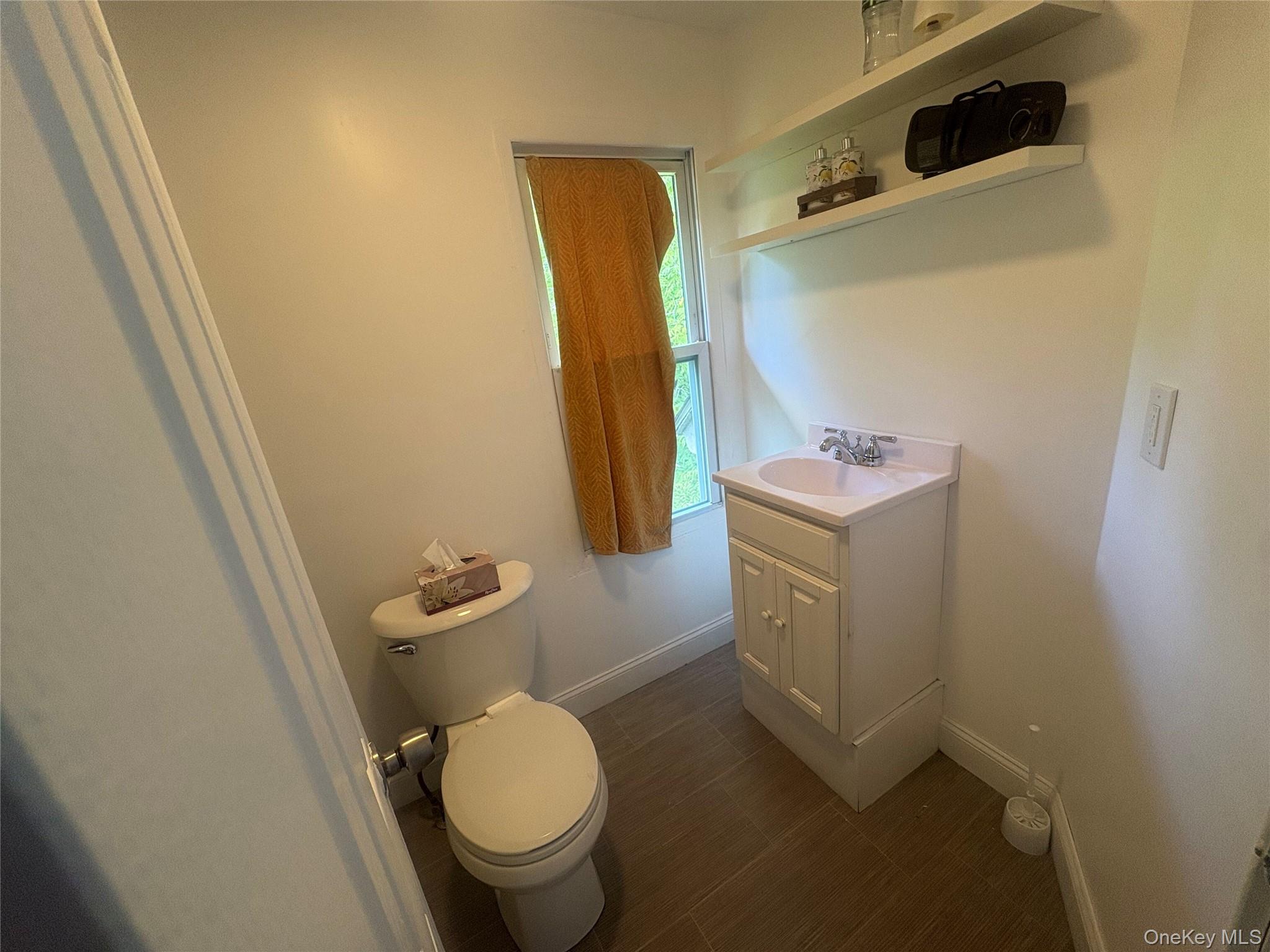 7 North Road – For Sale photo 14