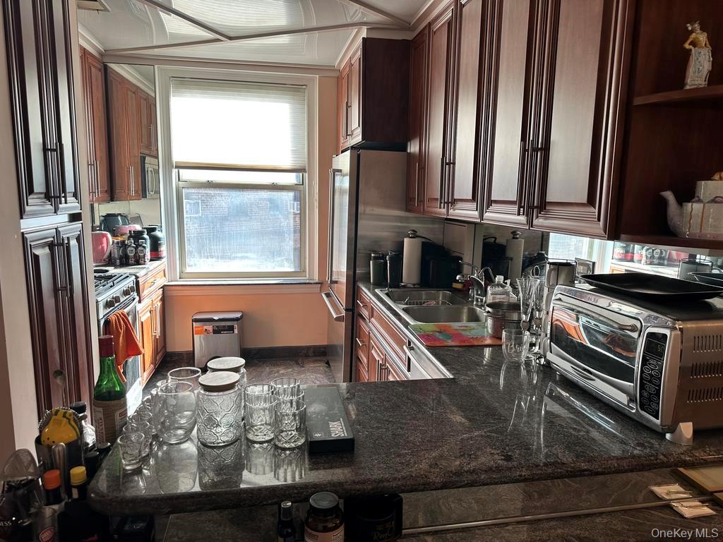 8 Barstow Road, Unit 6K photo 9