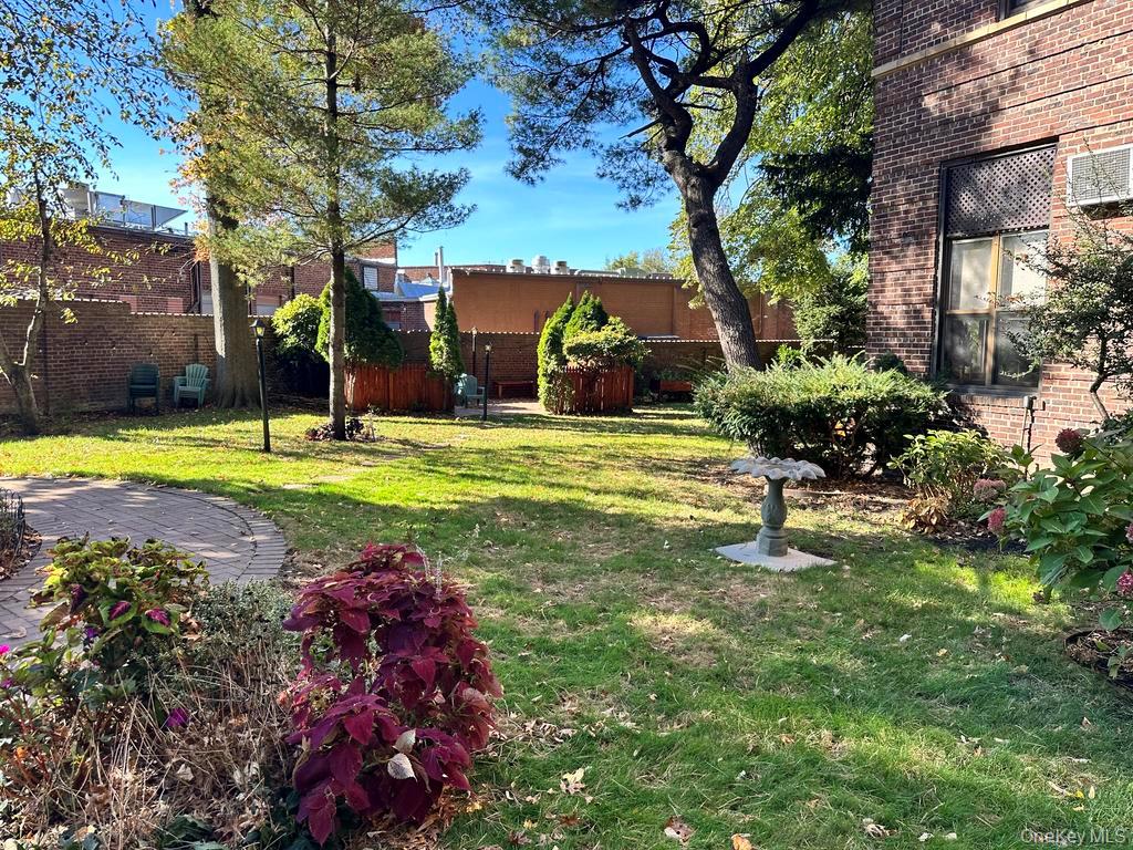8 Barstow Road, Unit 6K photo 7