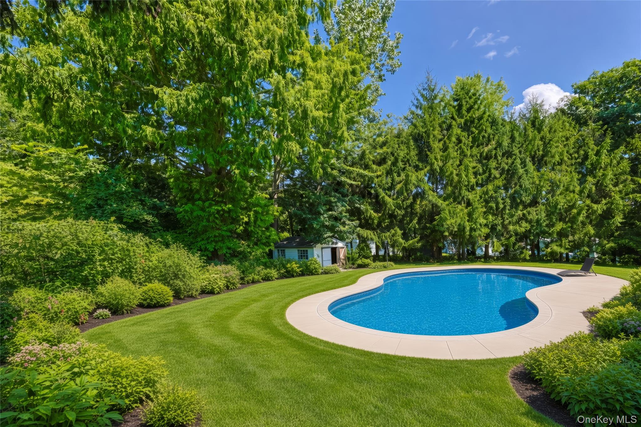 1010 Pine View – For Sale photo 43