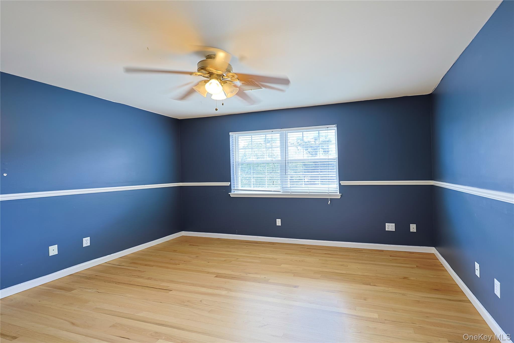 1010 Pine View – For Sale photo 30