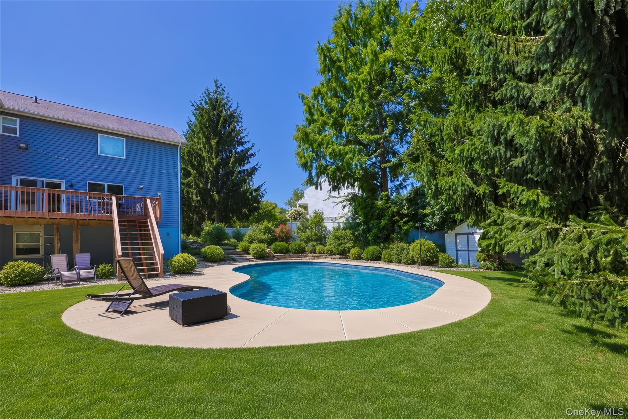 1010 Pine View – For Sale photo 42