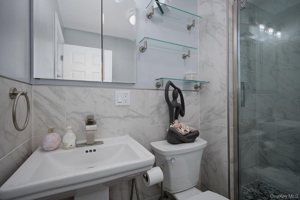 90 Walnut Road – For Sale photo 14