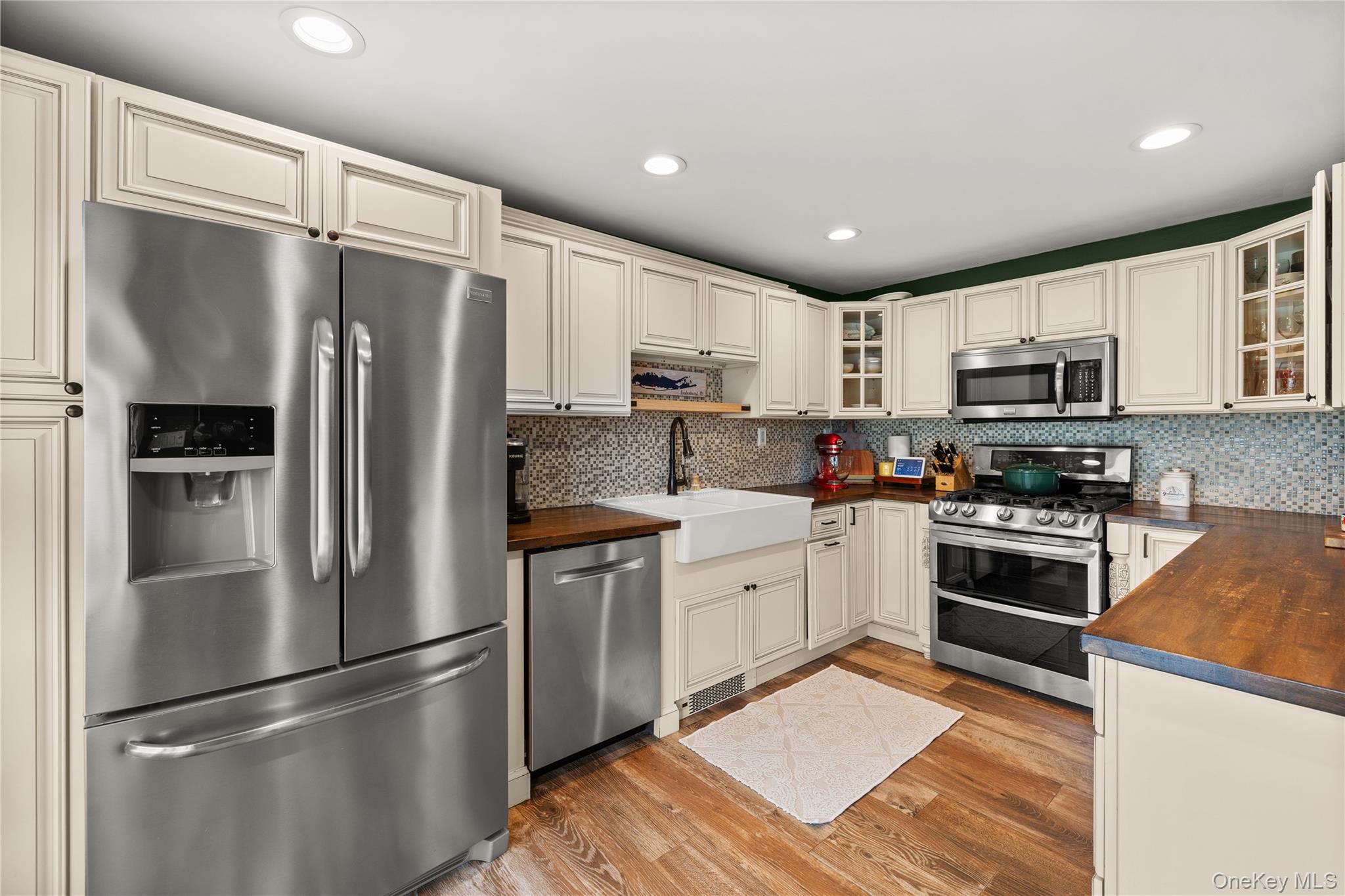 397 Buffalo Avenue – For Sale photo 2