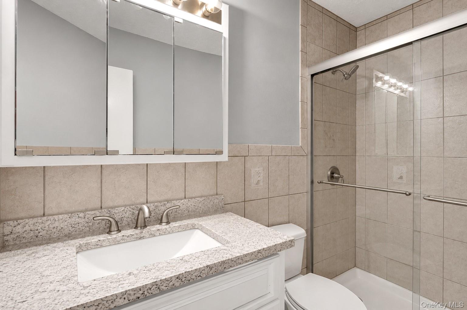 236 Springmeadow Drive, Unit I photo 4