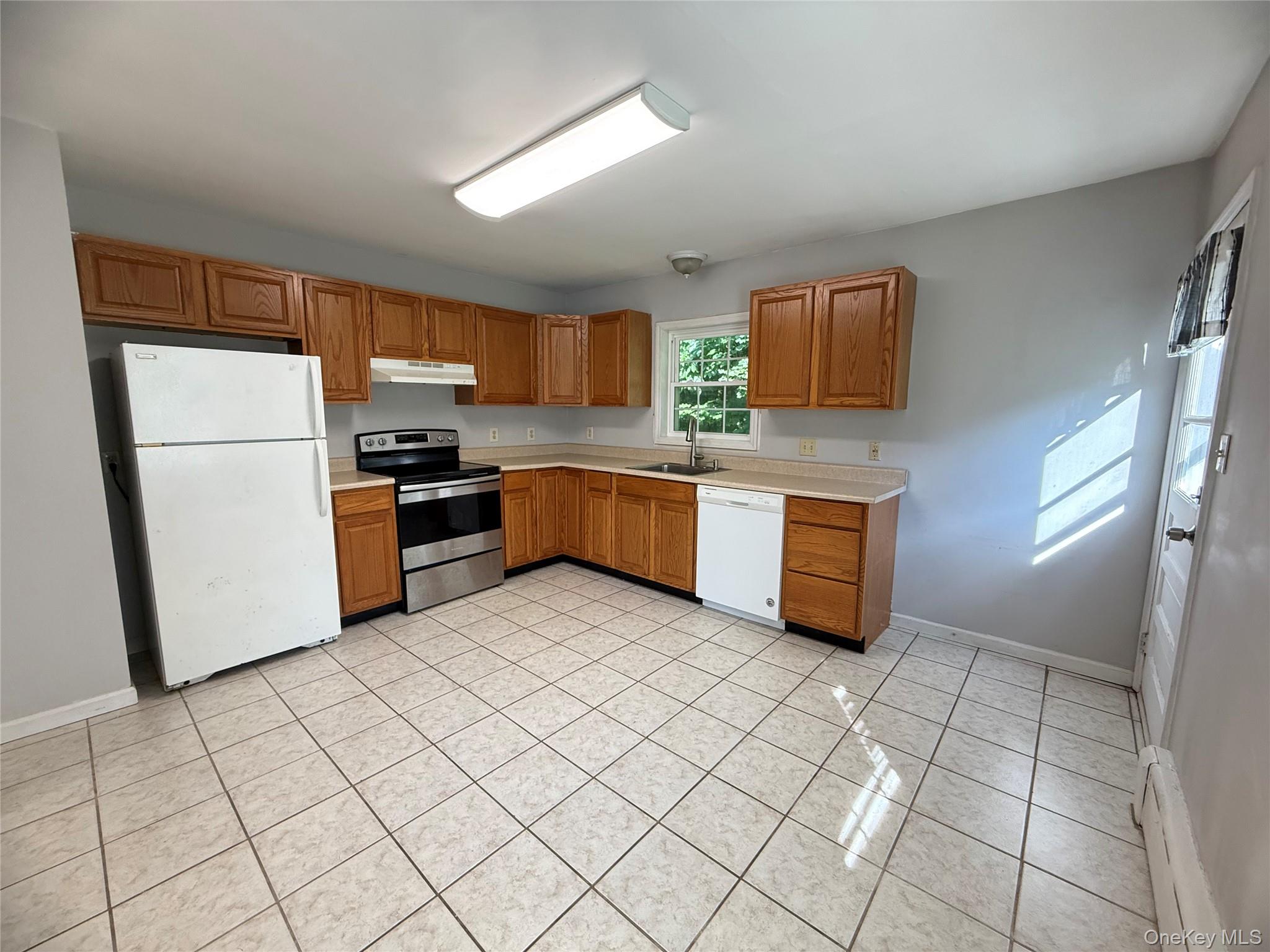 300 ROUTE 82 – For Rent photo 9