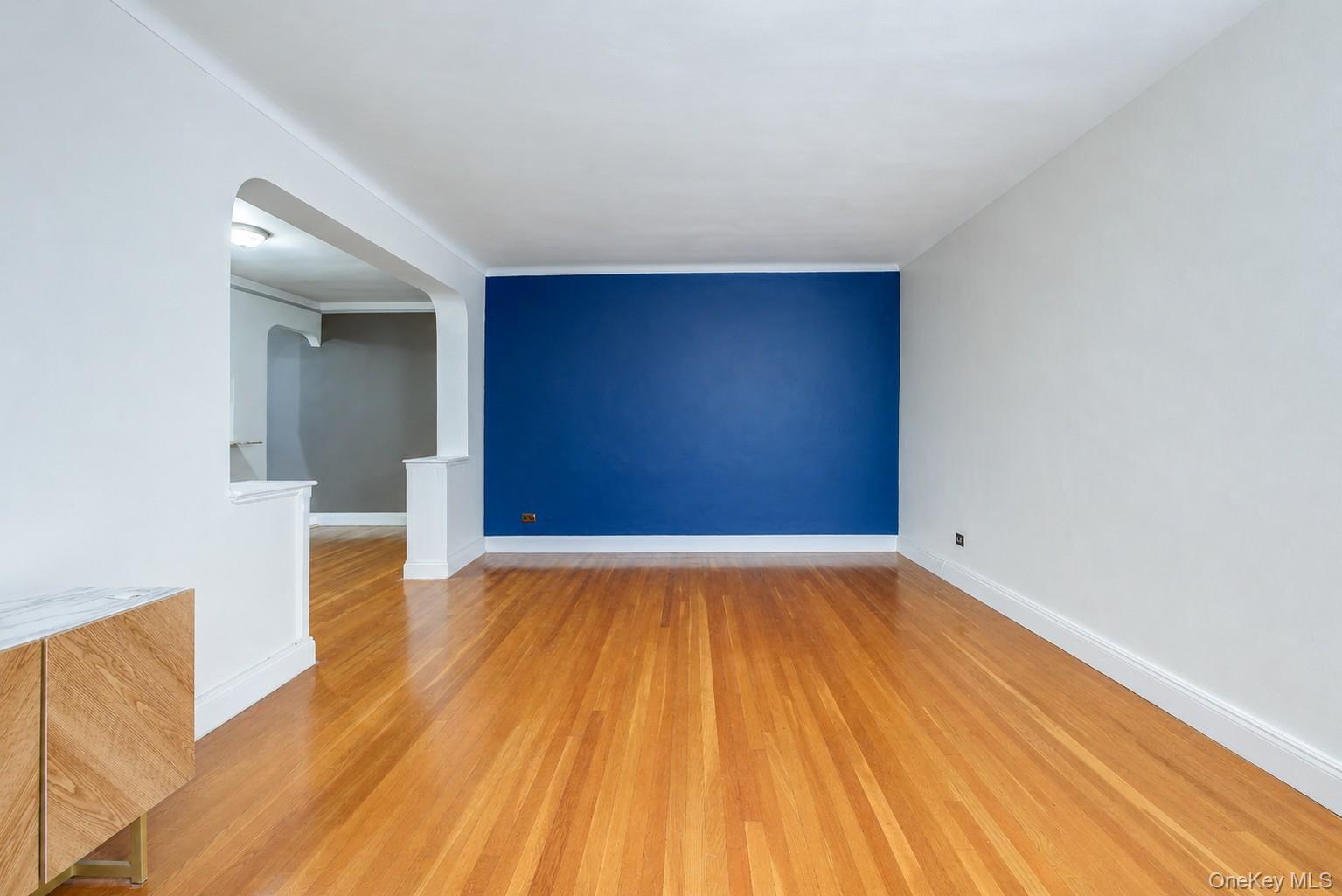 69-10 Yellowstone Boulevard, Unit 207 photo 13